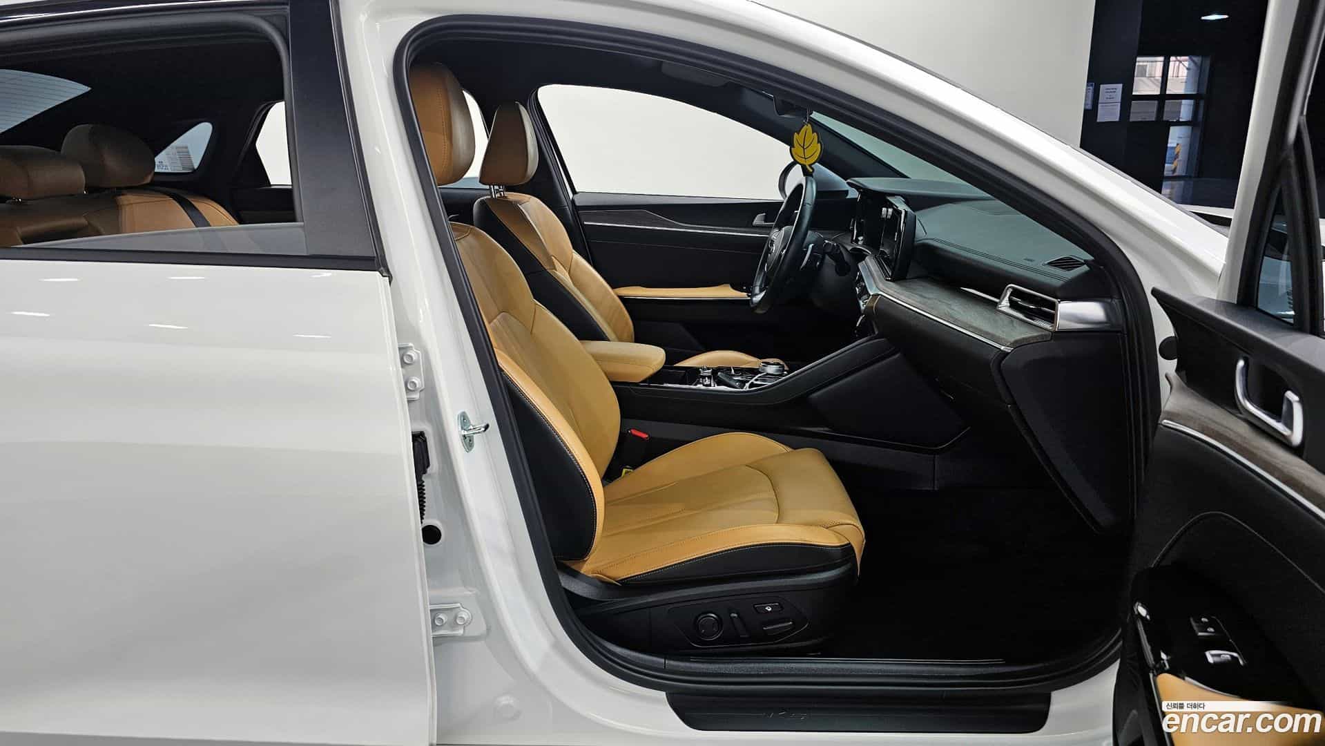 K5 Kia 2021.0-OPTION-016