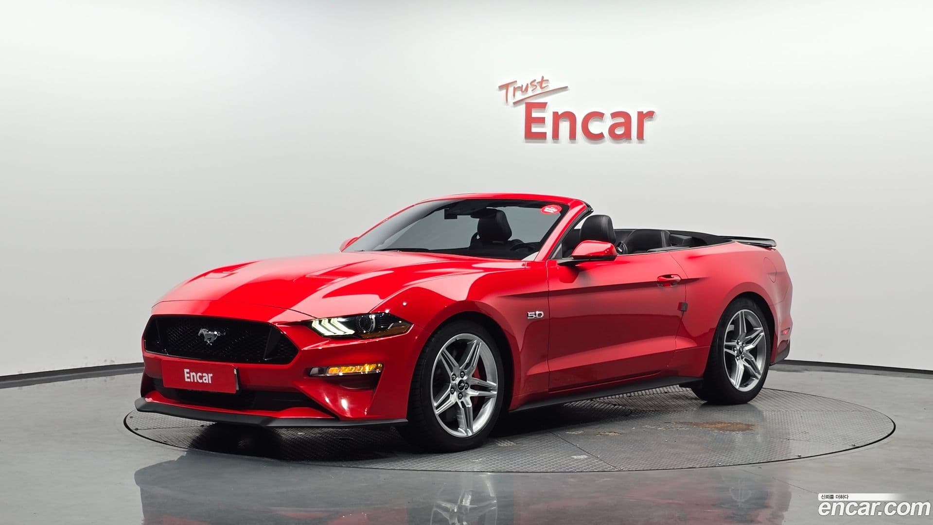Main__Slider__Photo:Mustang Ford 2019.4-0