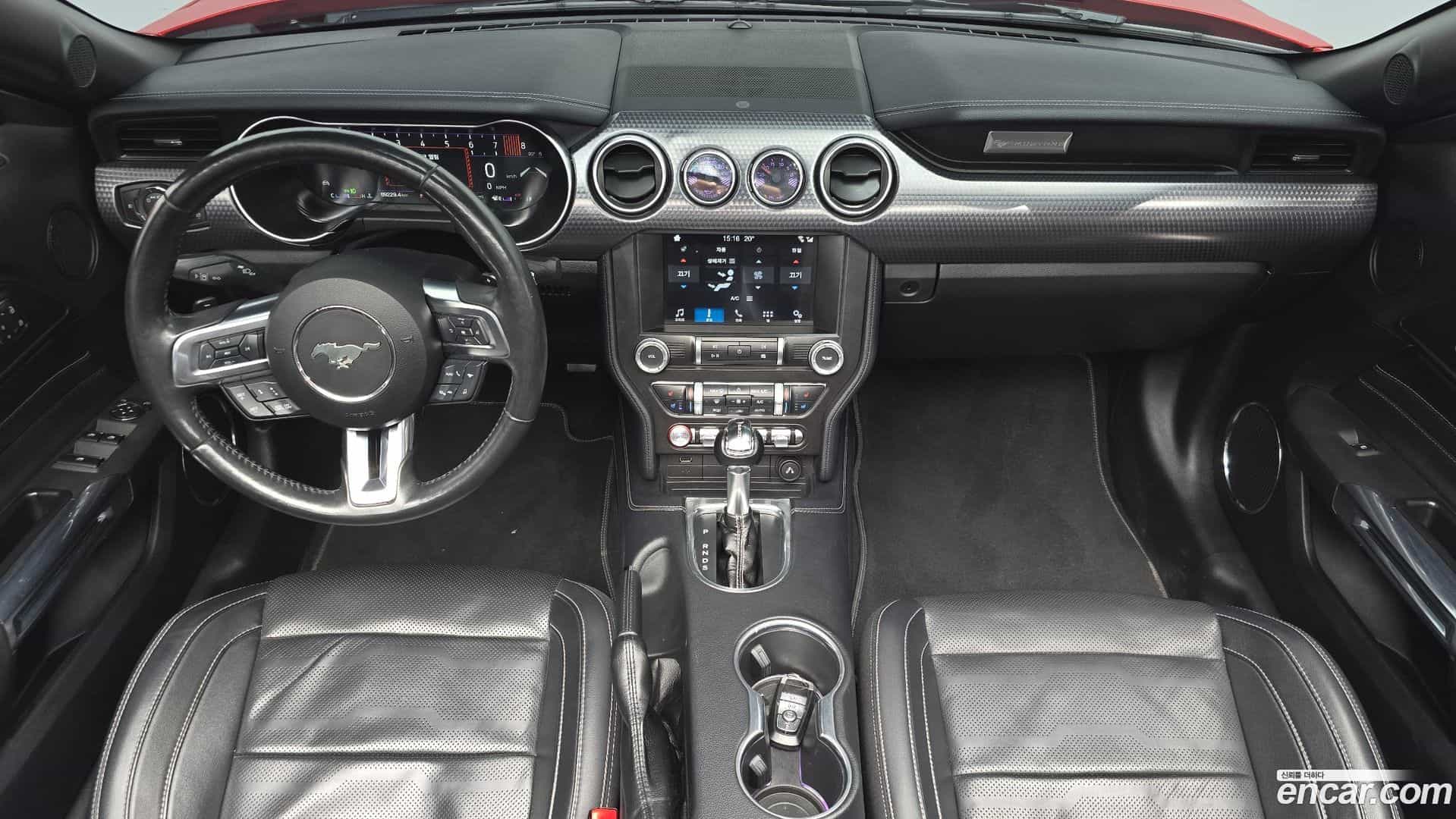 Mustang Ford 2019.4-INNER-007