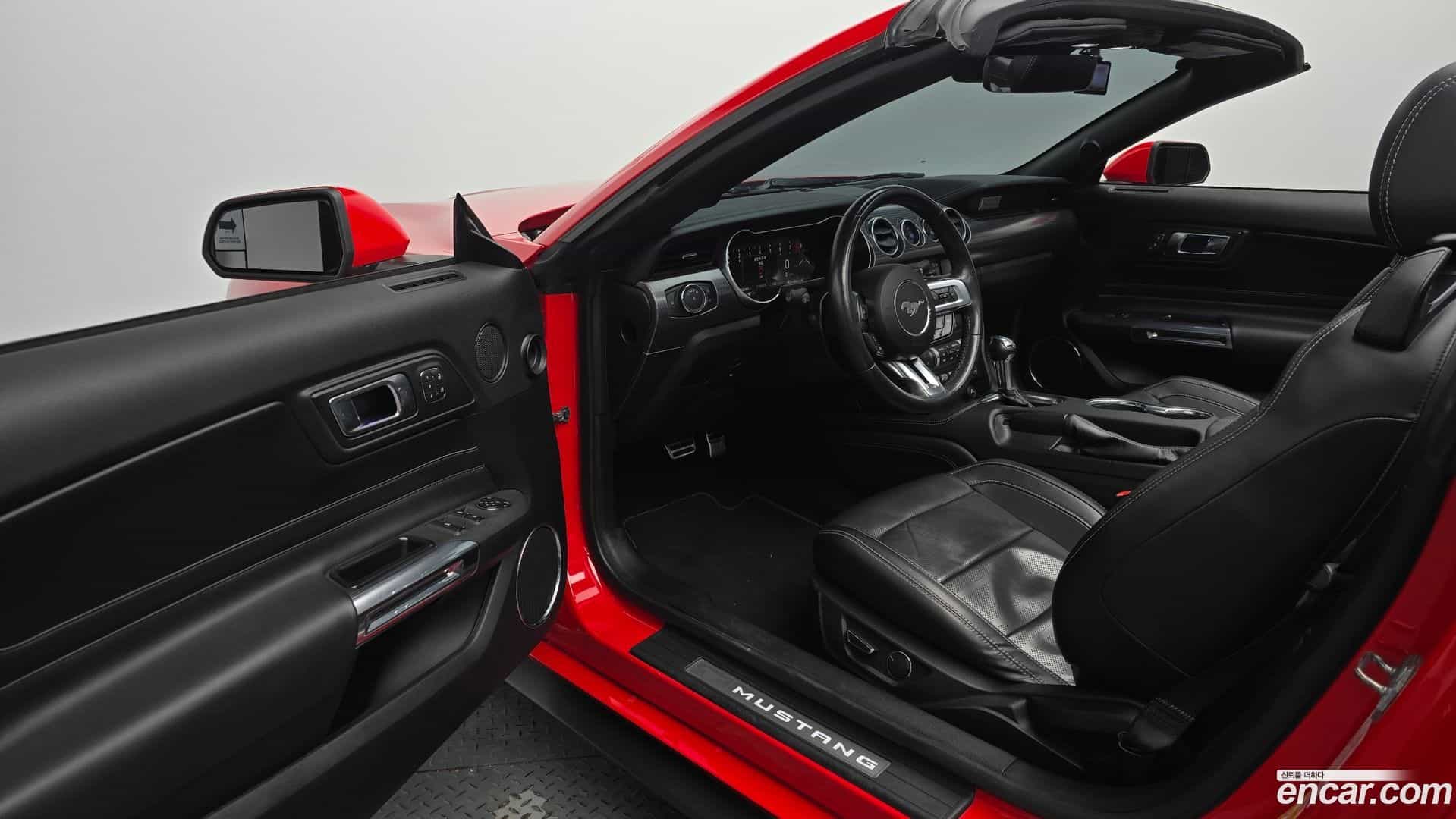 Mustang Ford 2019.4-INNER-010
