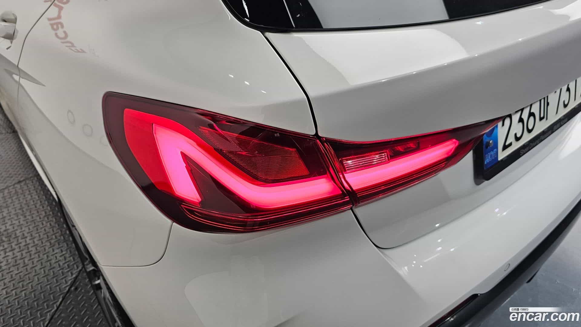 1-Series BMW 2021.2-OUTER-033