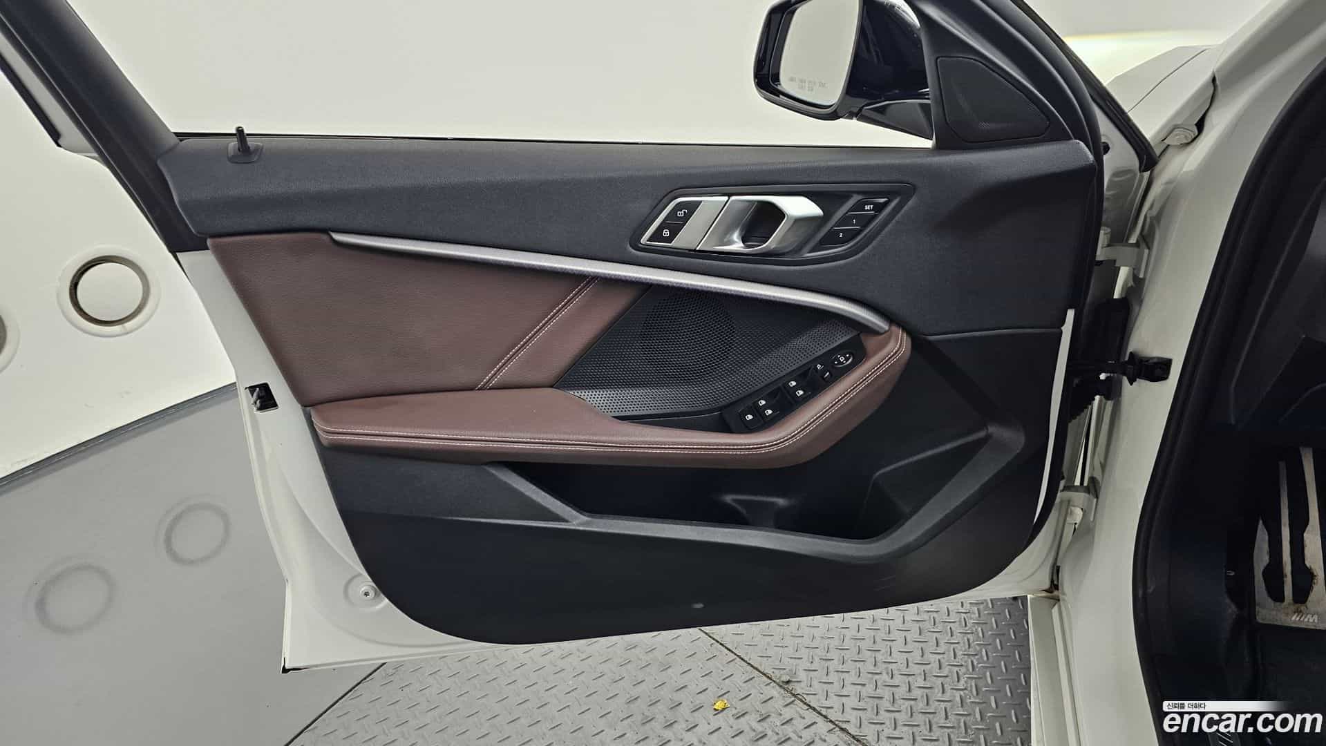 1-Series BMW 2021.2-INNER-034