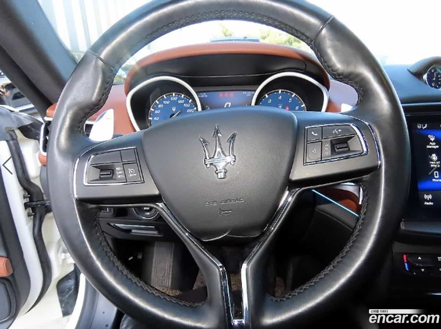 Ghibli Maserati 2019.4-INNER-008