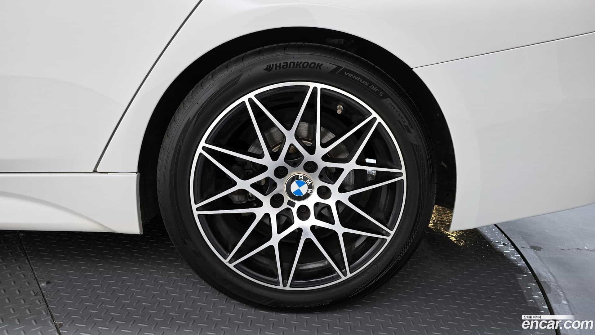 3-Series BMW 2017.9-OUTER-031