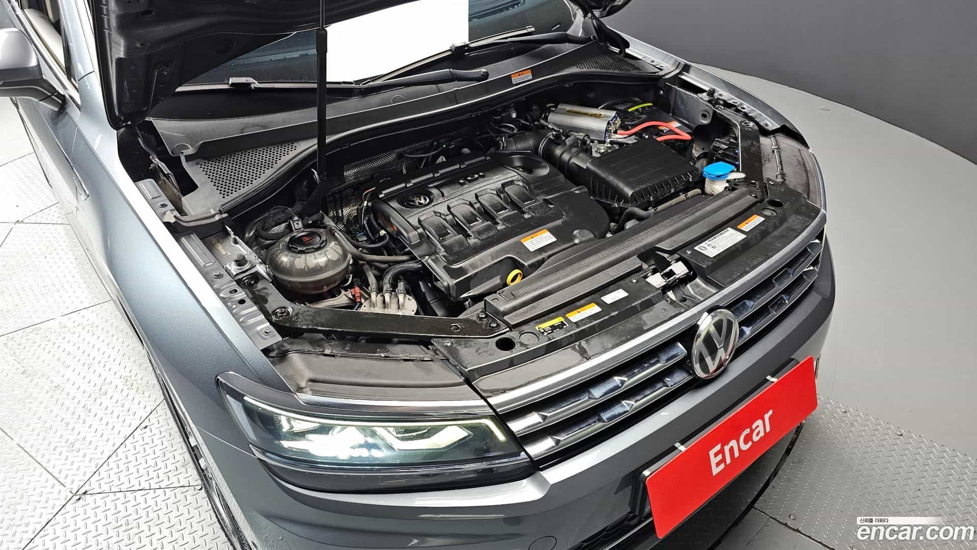 Tiguan Volkswagen 2020.9-OUTER-006