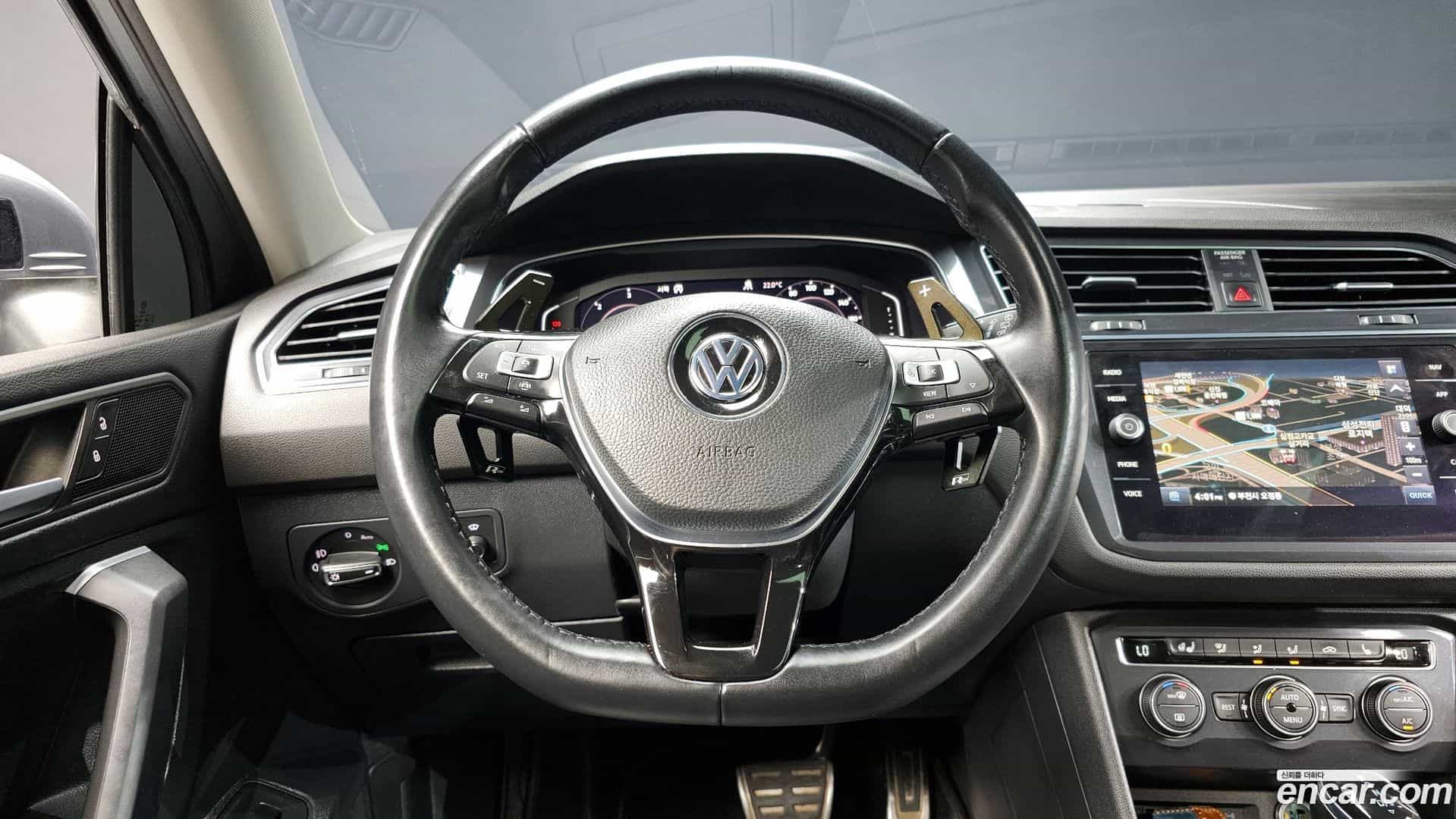 Tiguan Volkswagen 2020.9-OPTION-016