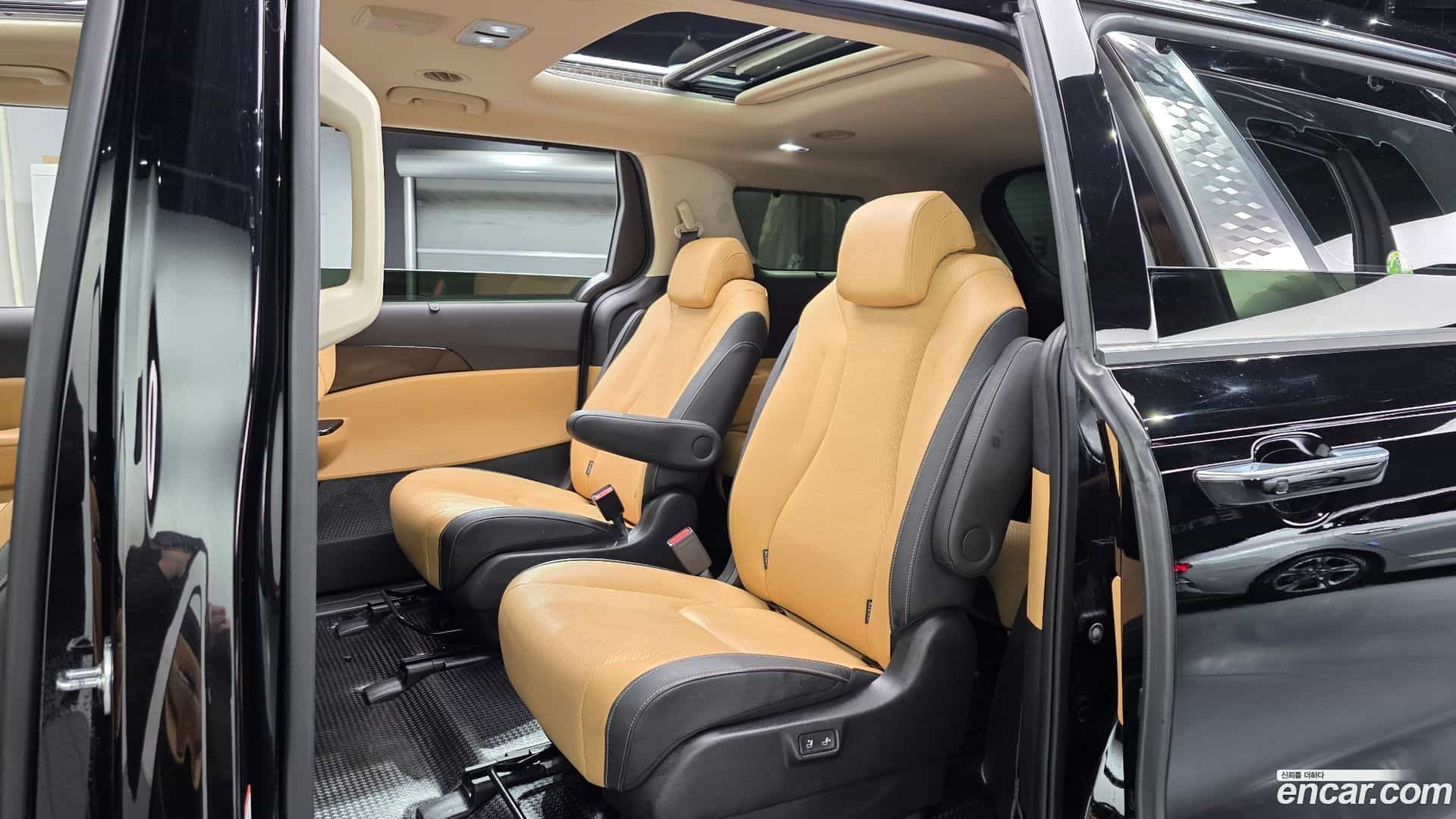 Canival Kia 2022.9-OPTION-015