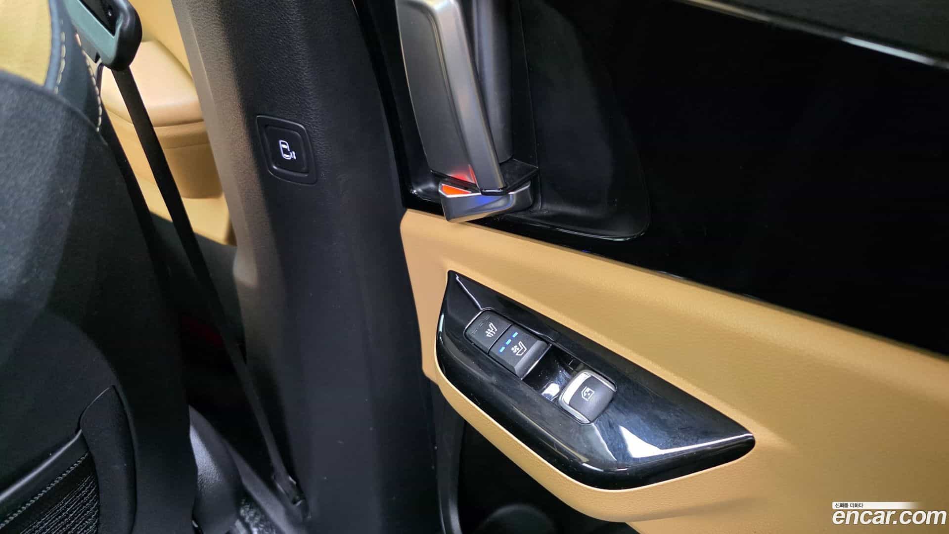 Canival Kia 2022.9-OPTION-023
