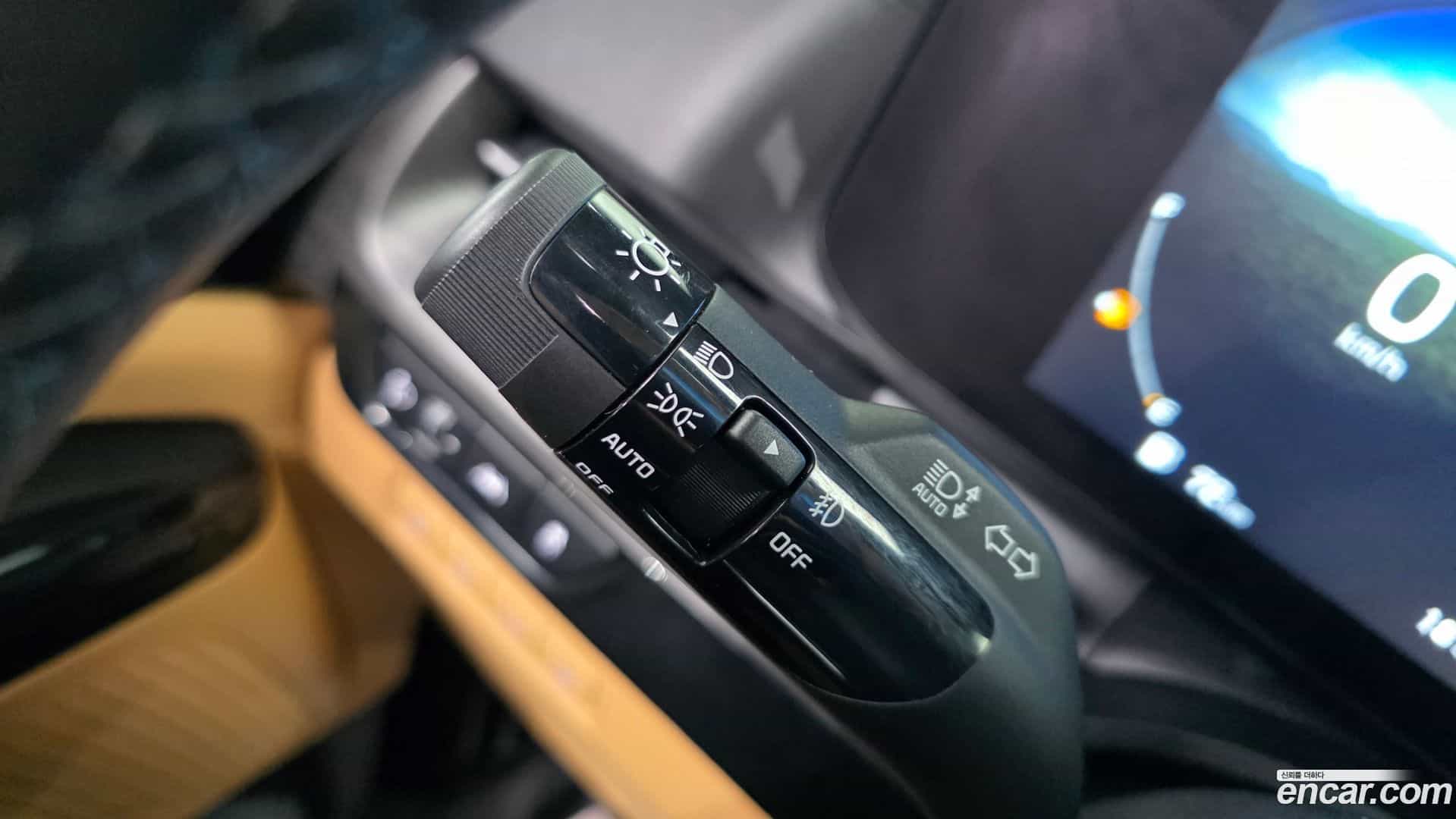 Canival Kia 2022.9-OPTION-043