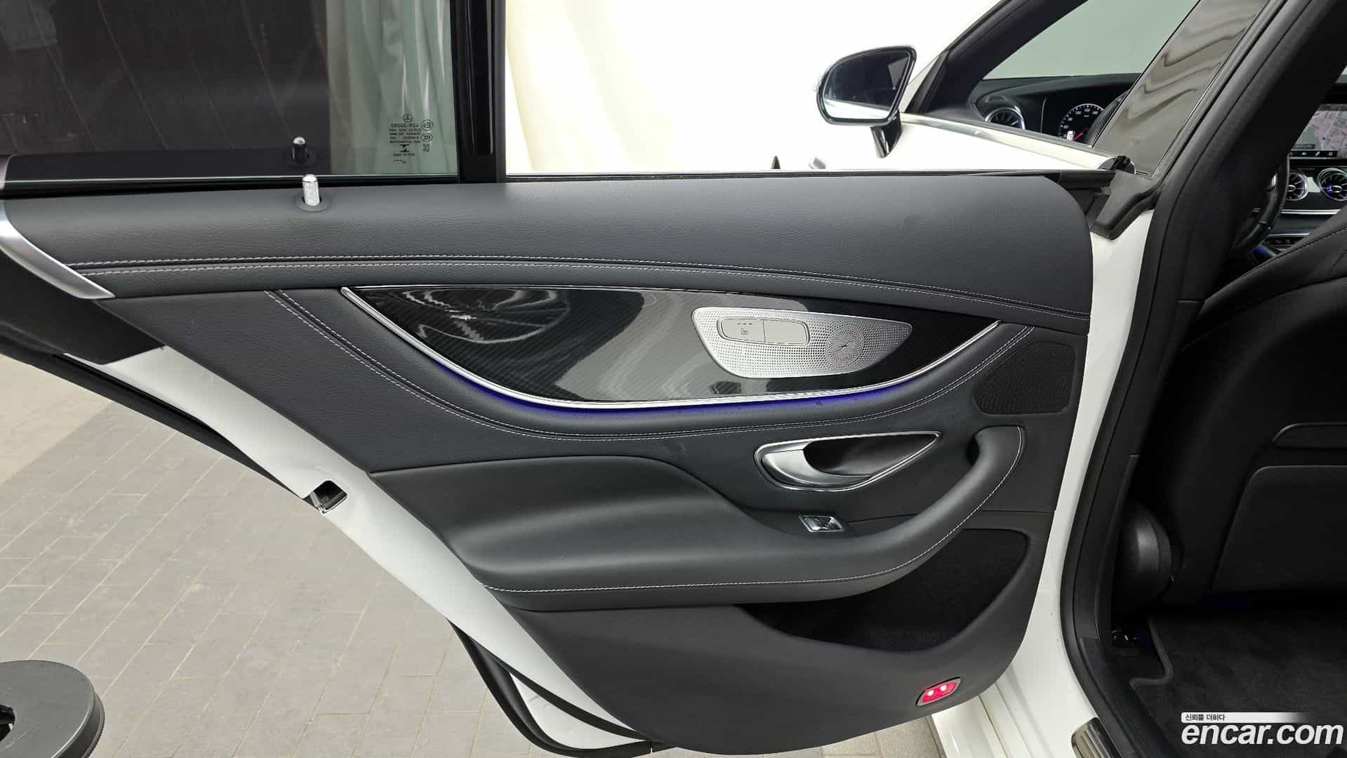 AMG GT Mercedes-Benz 2021.3-INNER-035