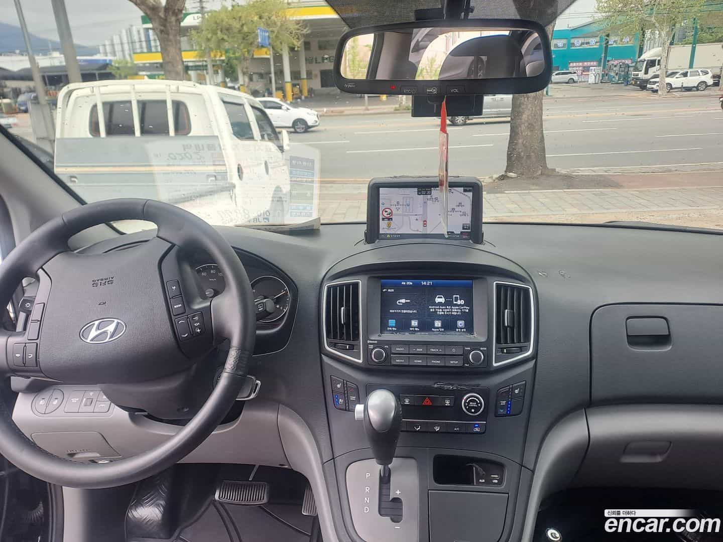 Starex Hyundai 2020.9-OPTION-023