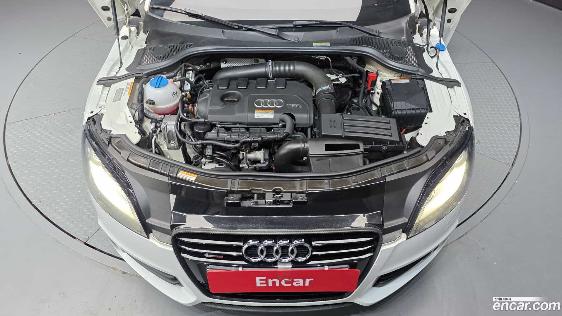 TT Audi 2012.11-OUTER-006