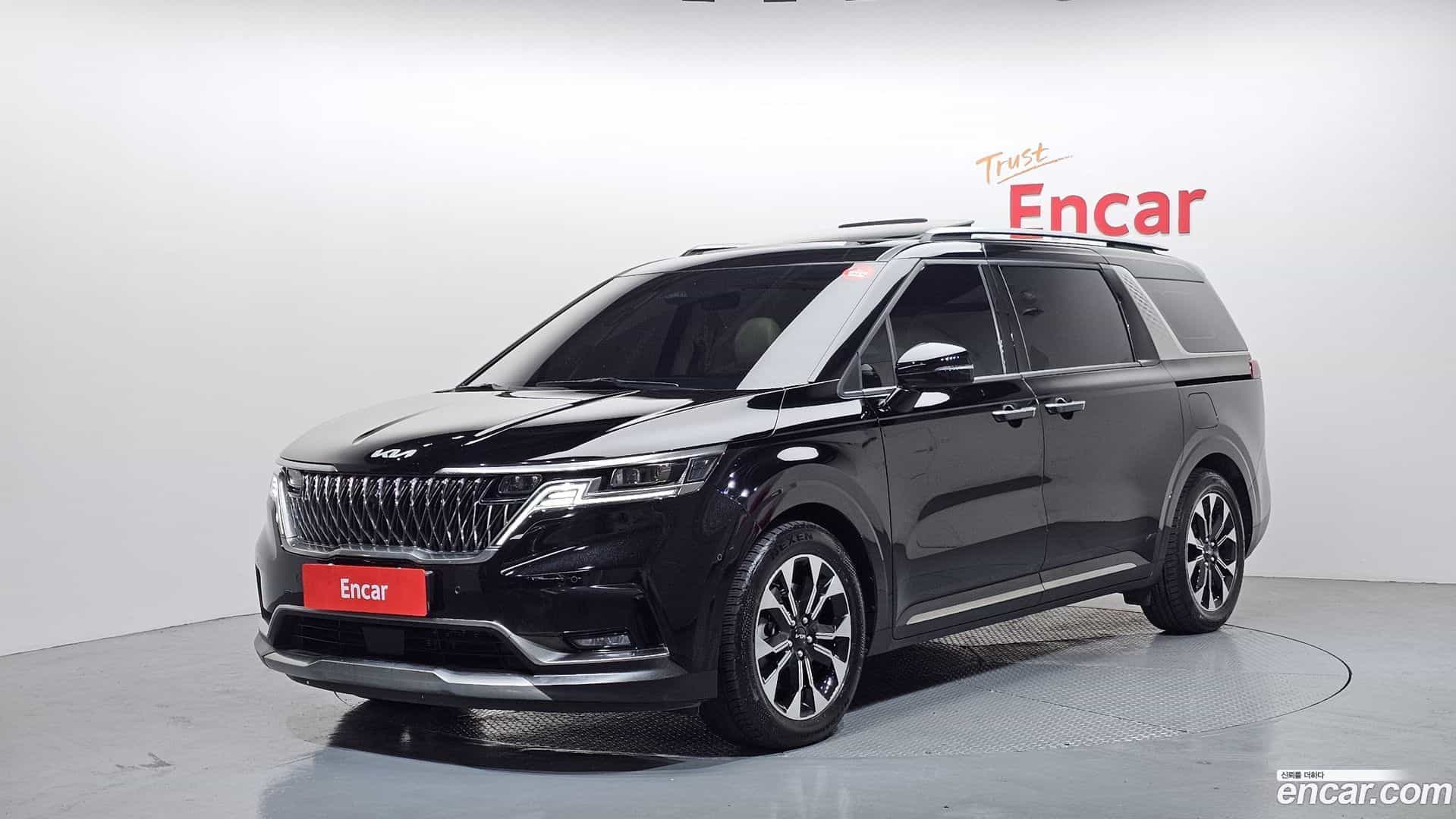 Canival Kia 2023.5-OUTER-001