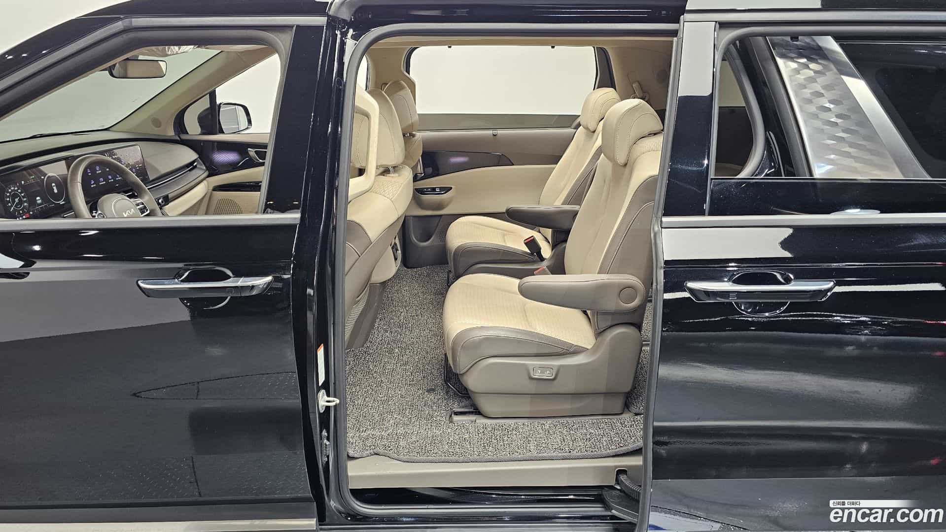 Canival Kia 2023.5-OPTION-015