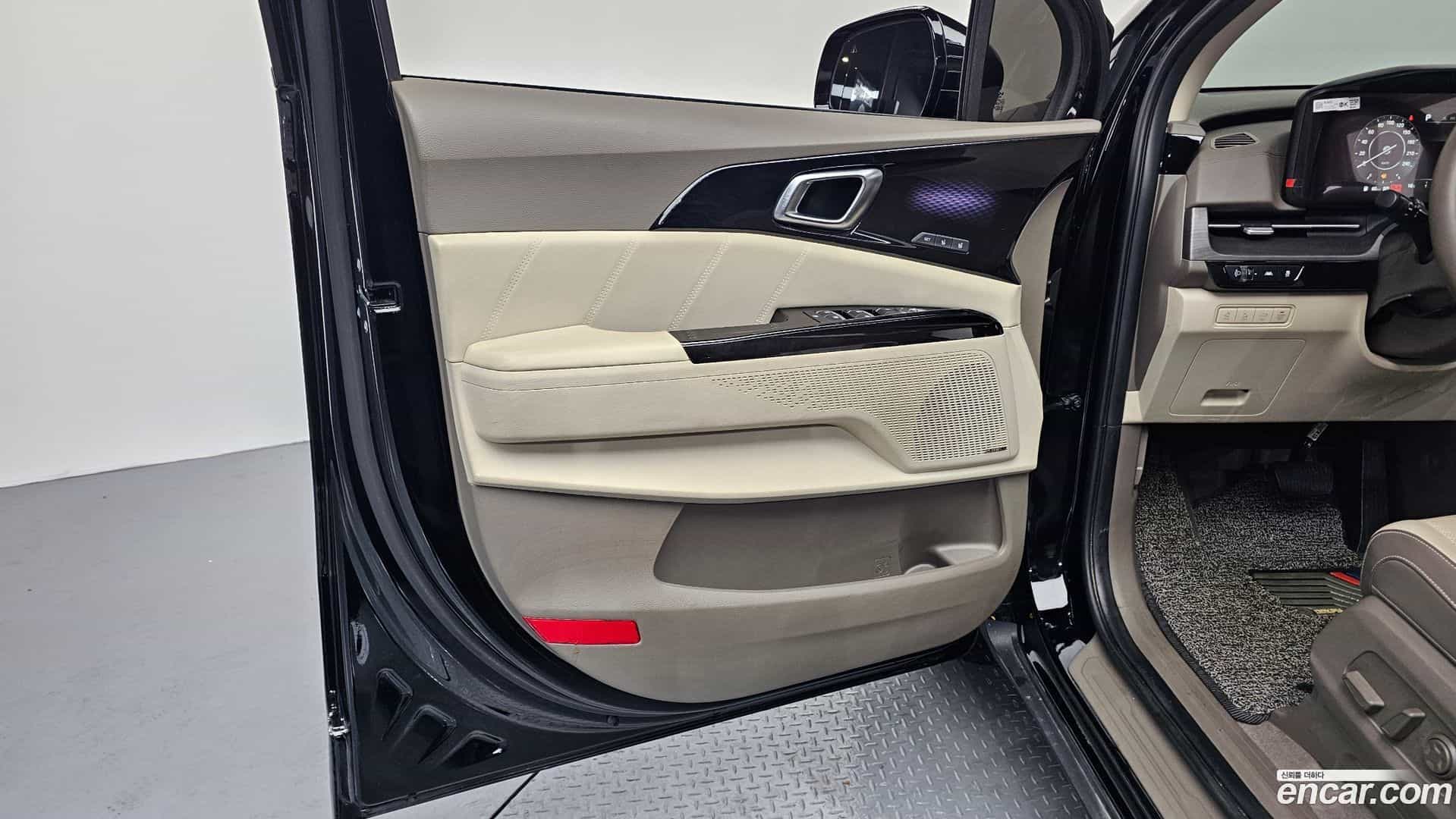 Canival Kia 2023.5-INNER-034