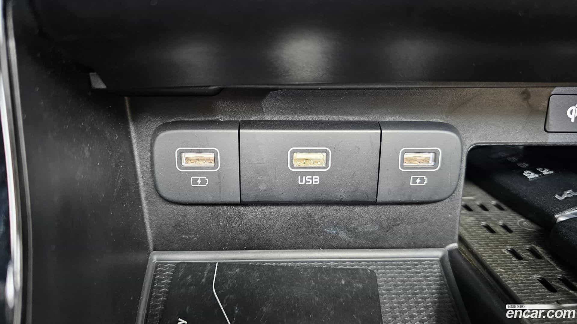 Canival Kia 2023.5-OPTION-052