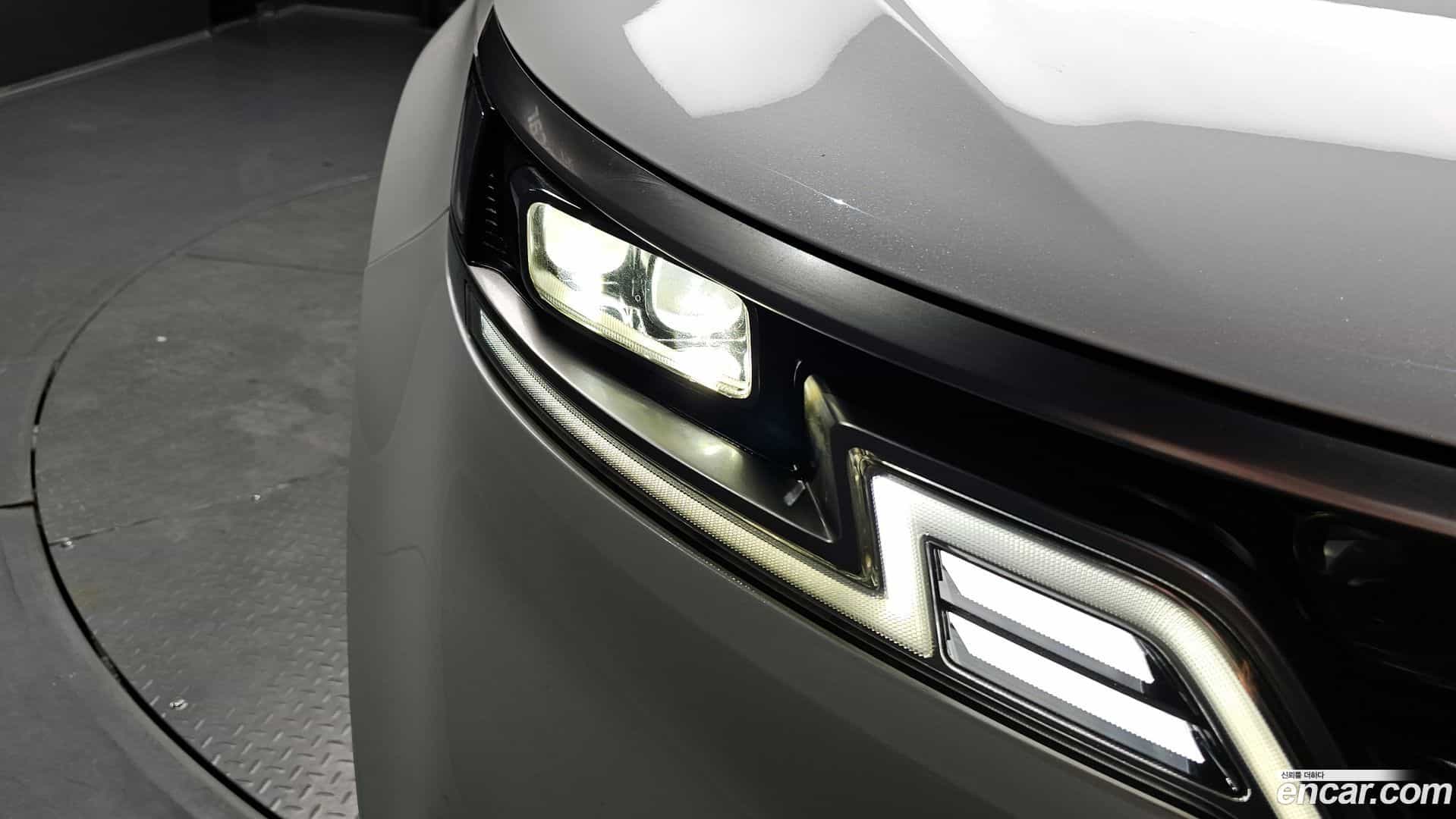 Canival Kia 2023.3-OUTER-032