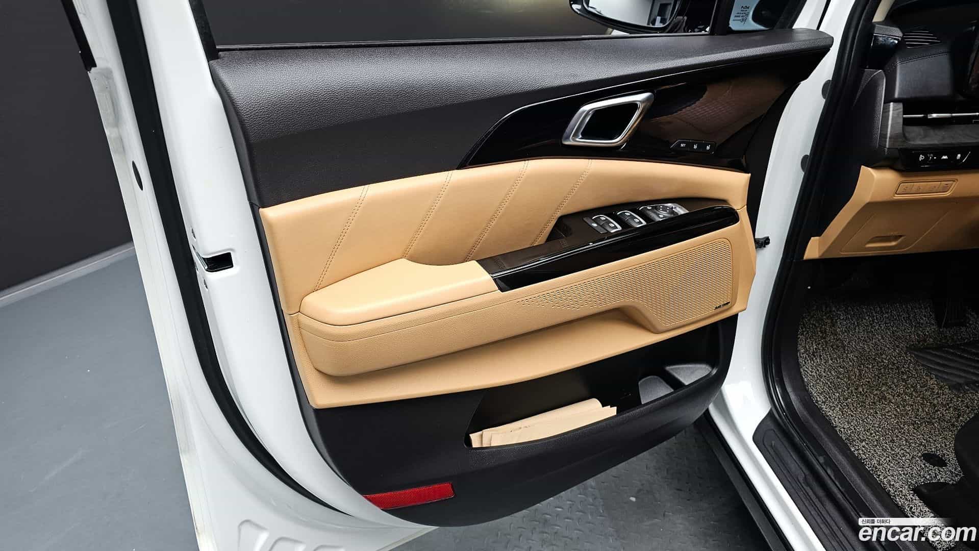 Canival Kia 2023.3-INNER-034