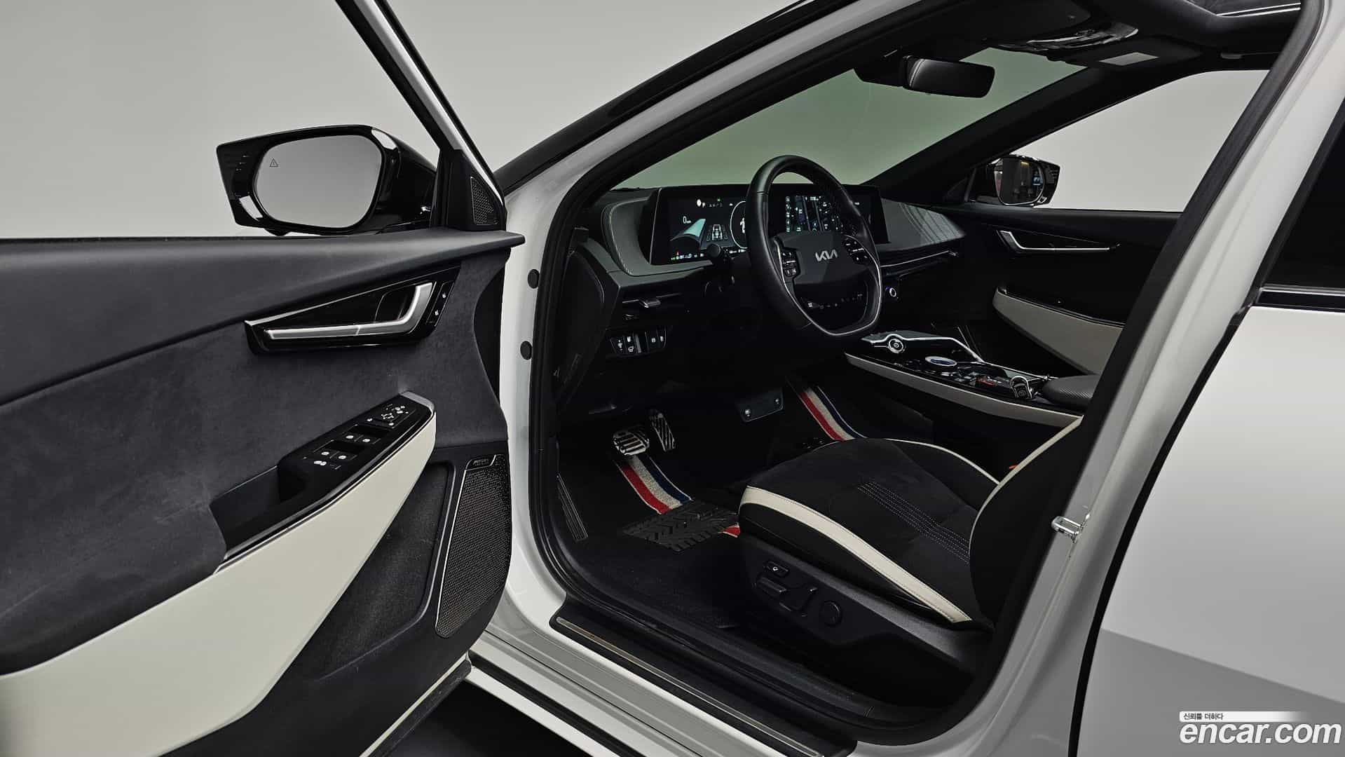 EV6 Kia 2022.5-INNER-010