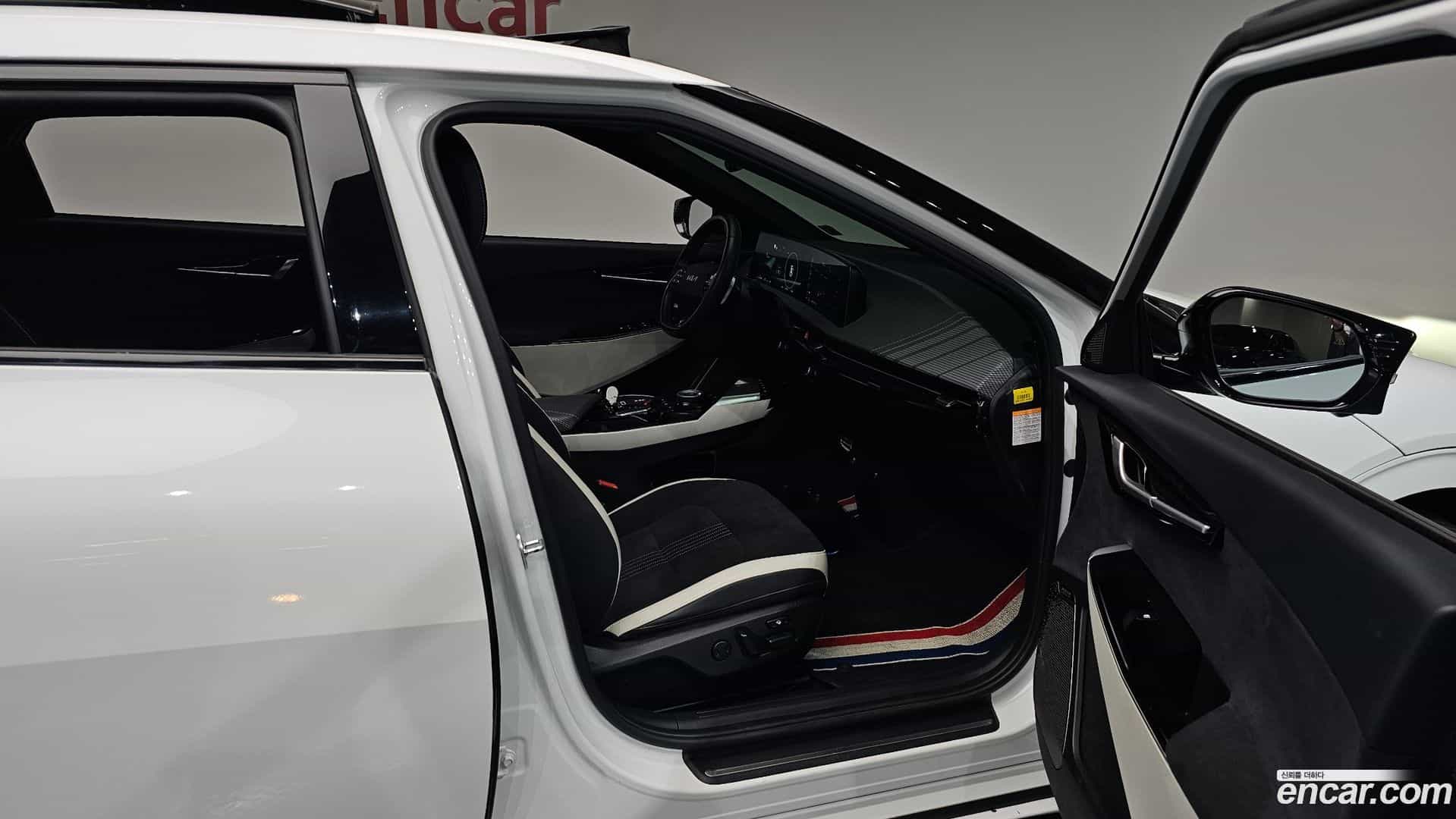 EV6 Kia 2022.5-INNER-036