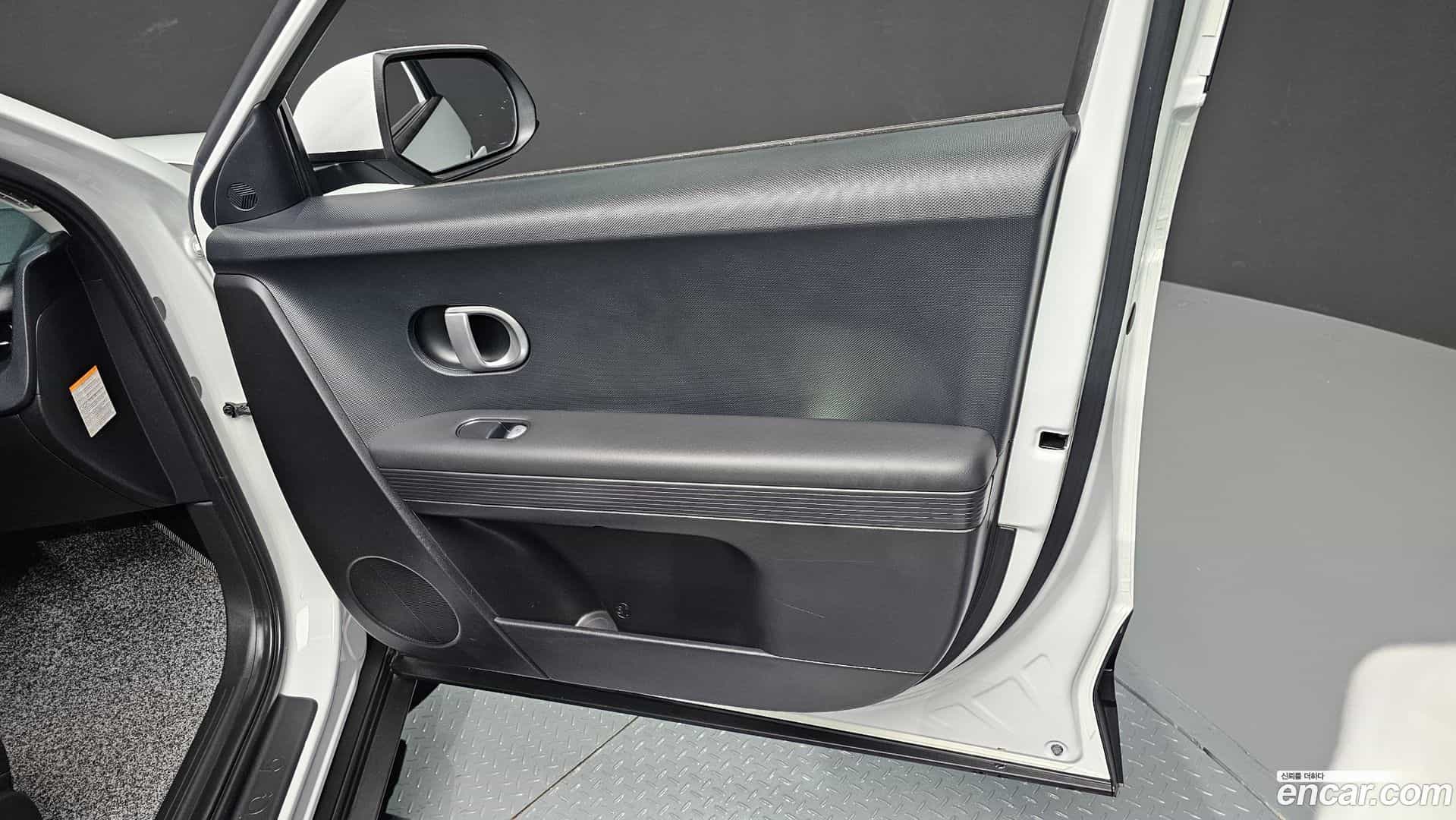 Ioniq5 Hyundai 2023.3-INNER-035