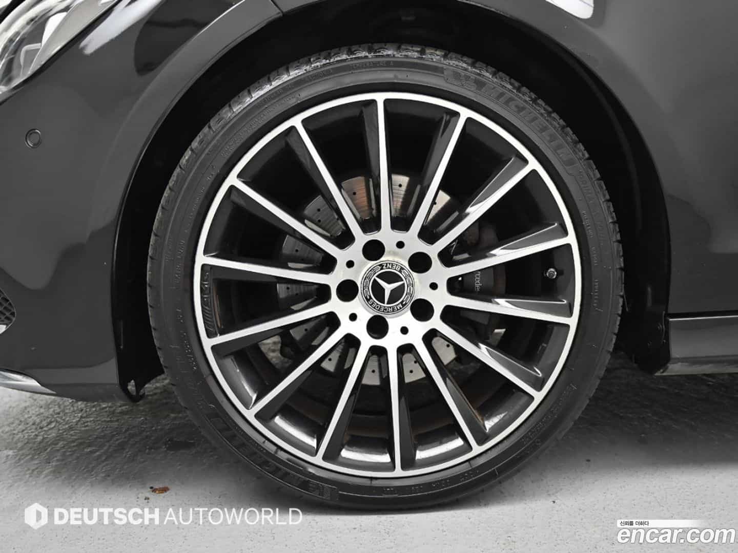 CLS-Class Mercedes-Benz 2017.9-OUTER-005