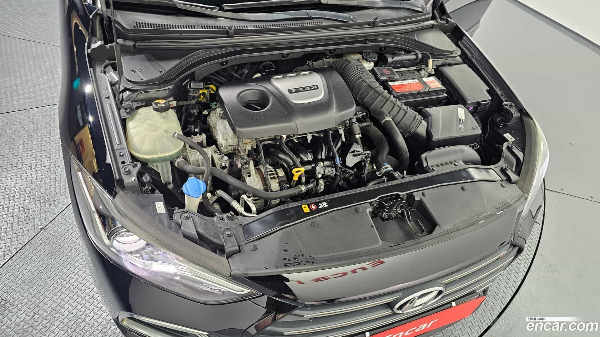 AVANTE Hyundai 2017.3-OUTER-006