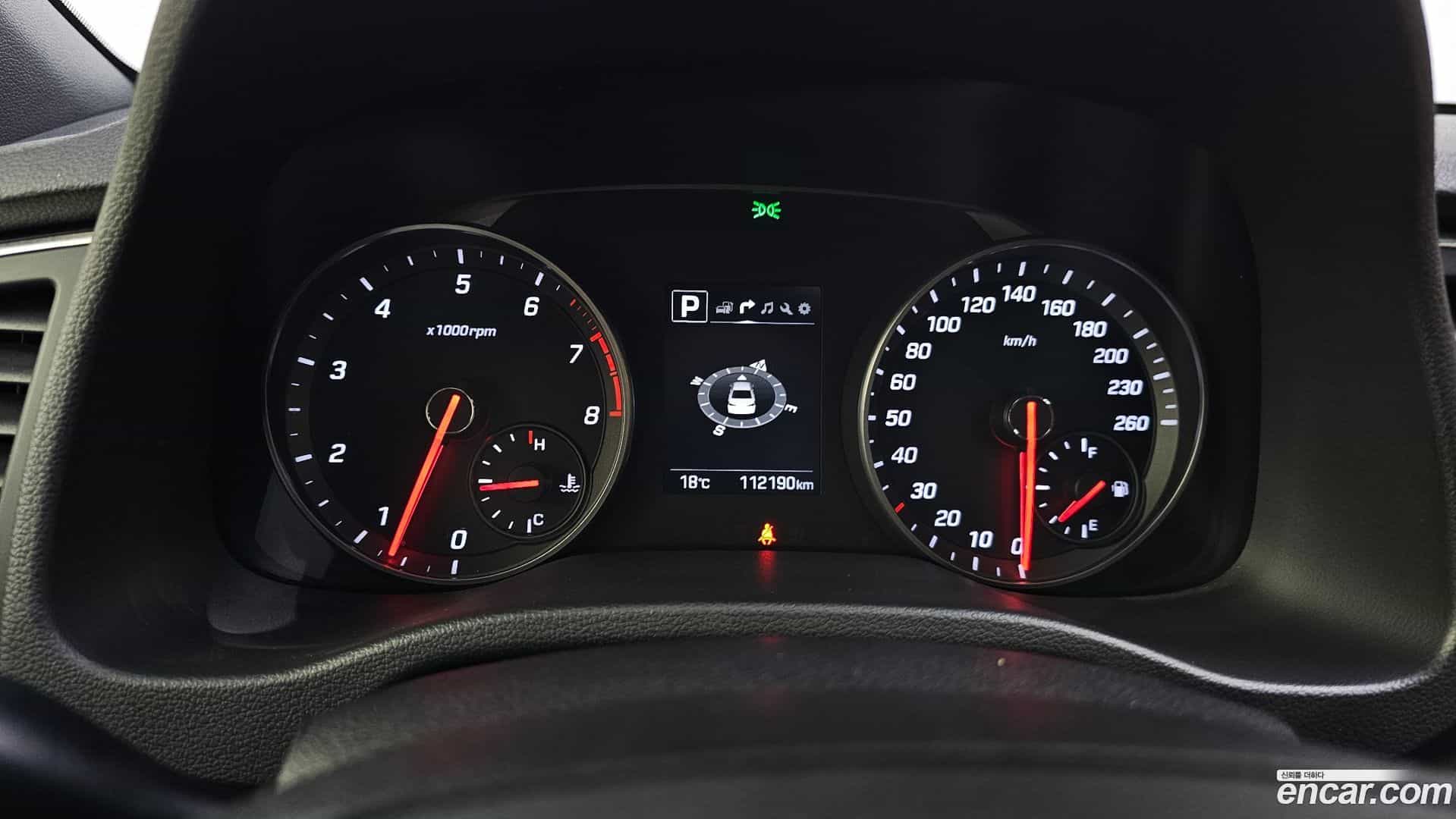 AVANTE Hyundai 2017.3-INNER-008