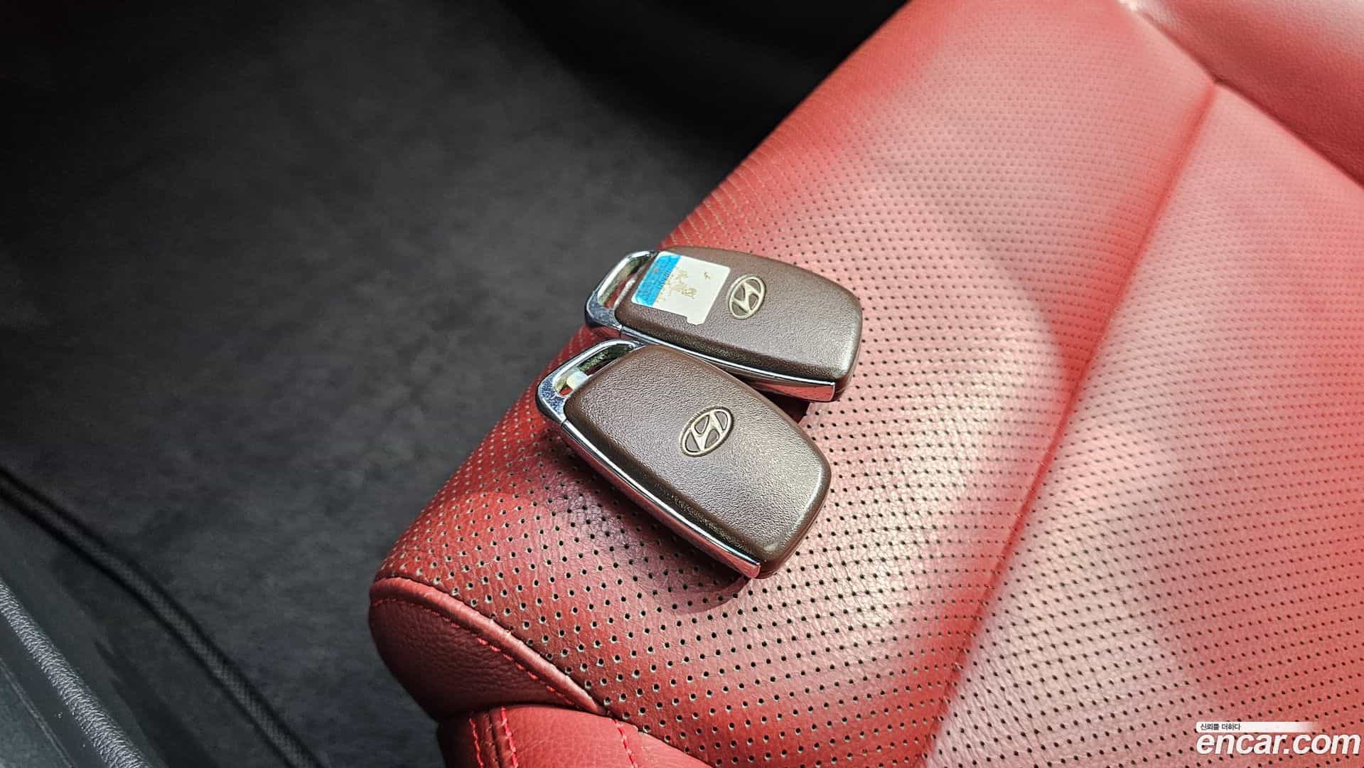 AVANTE Hyundai 2017.3-OPTION-020