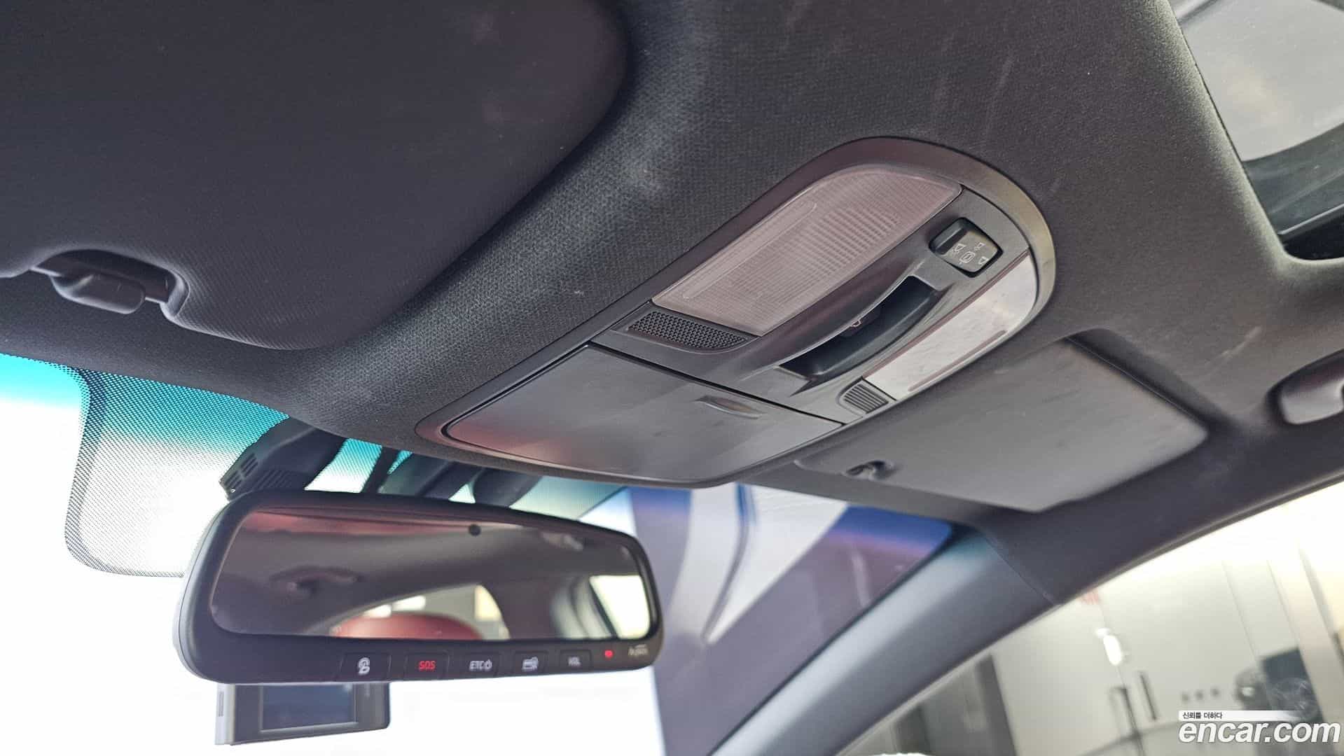 AVANTE Hyundai 2017.3-OPTION-021