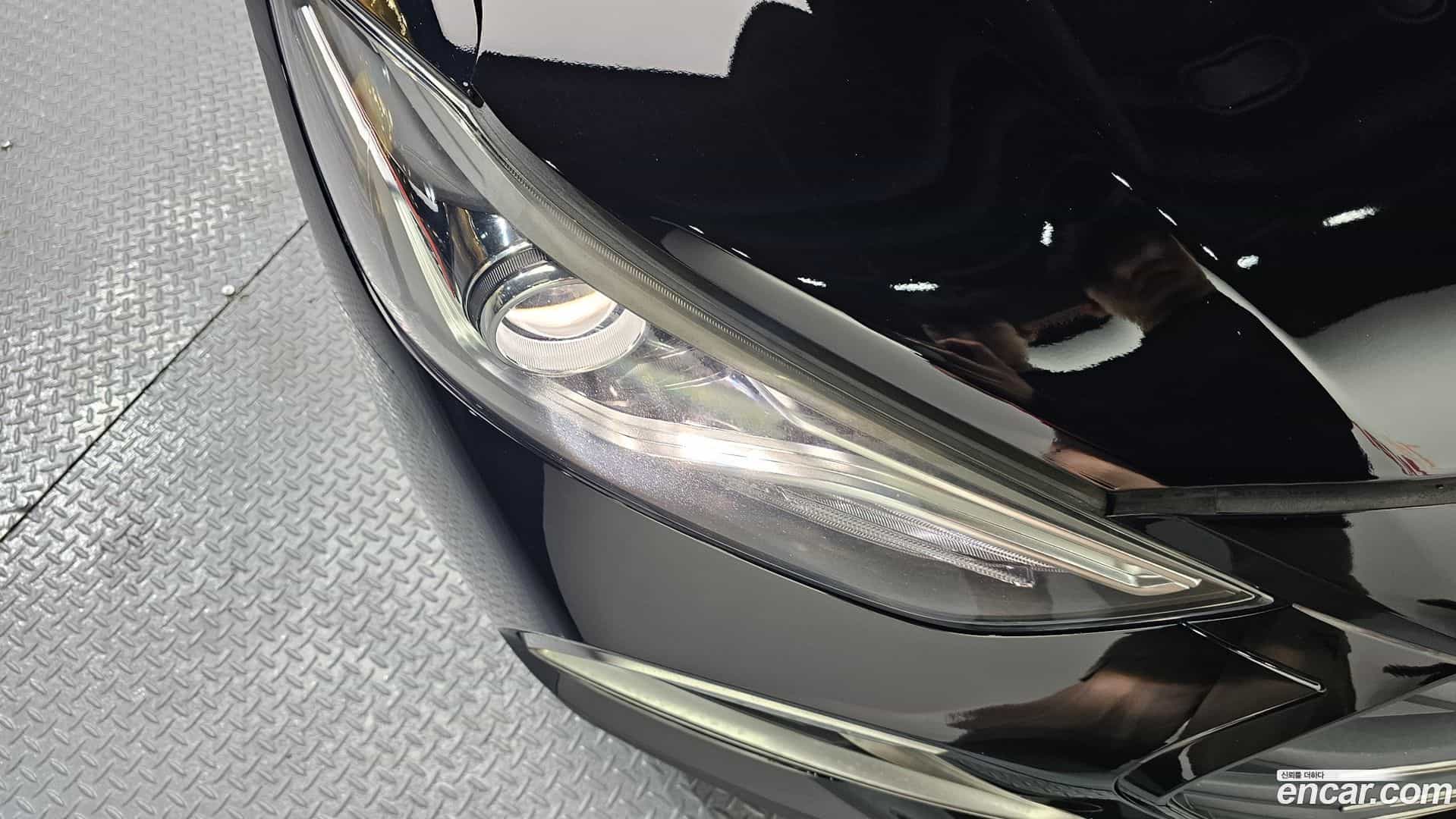 AVANTE Hyundai 2017.3-OUTER-032