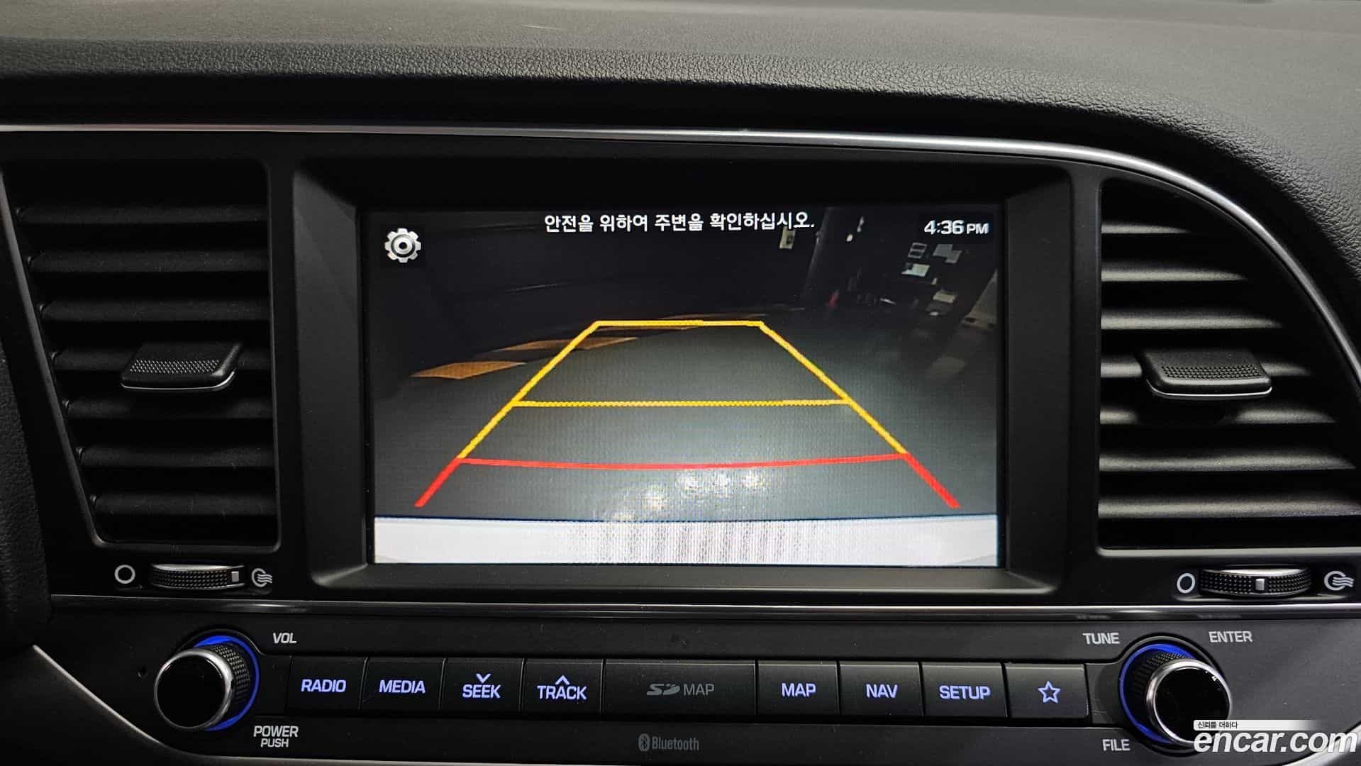 AVANTE Hyundai 2017.3-OPTION-019