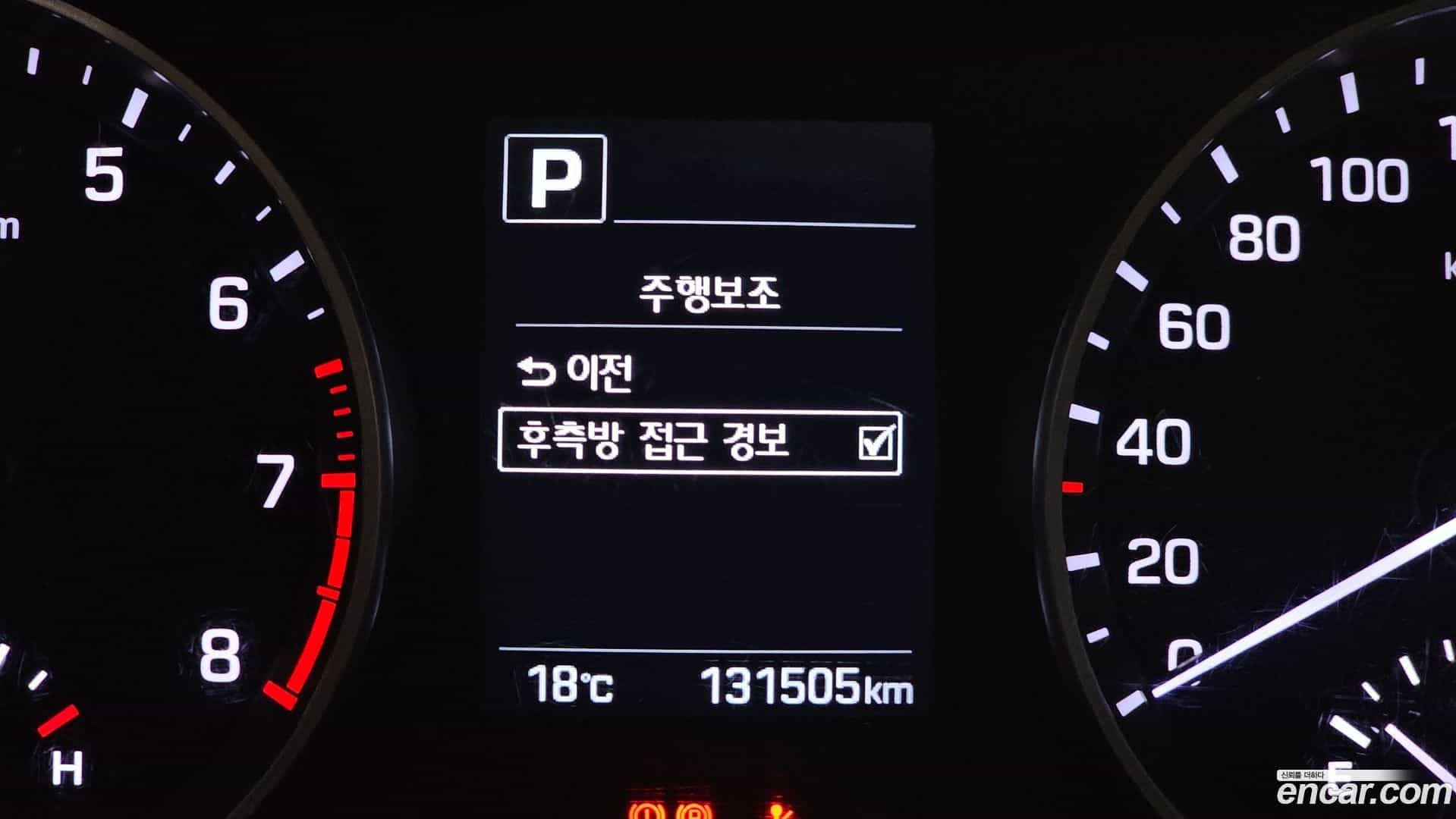 AVANTE Hyundai 2017.3-OPTION-022