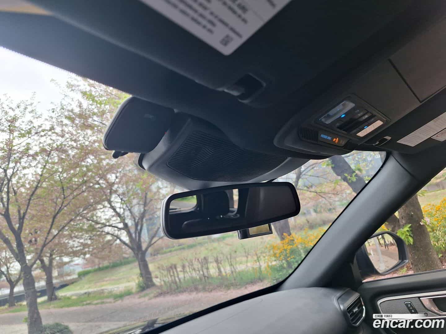 Explorer Ford 2021.1-INNER-010