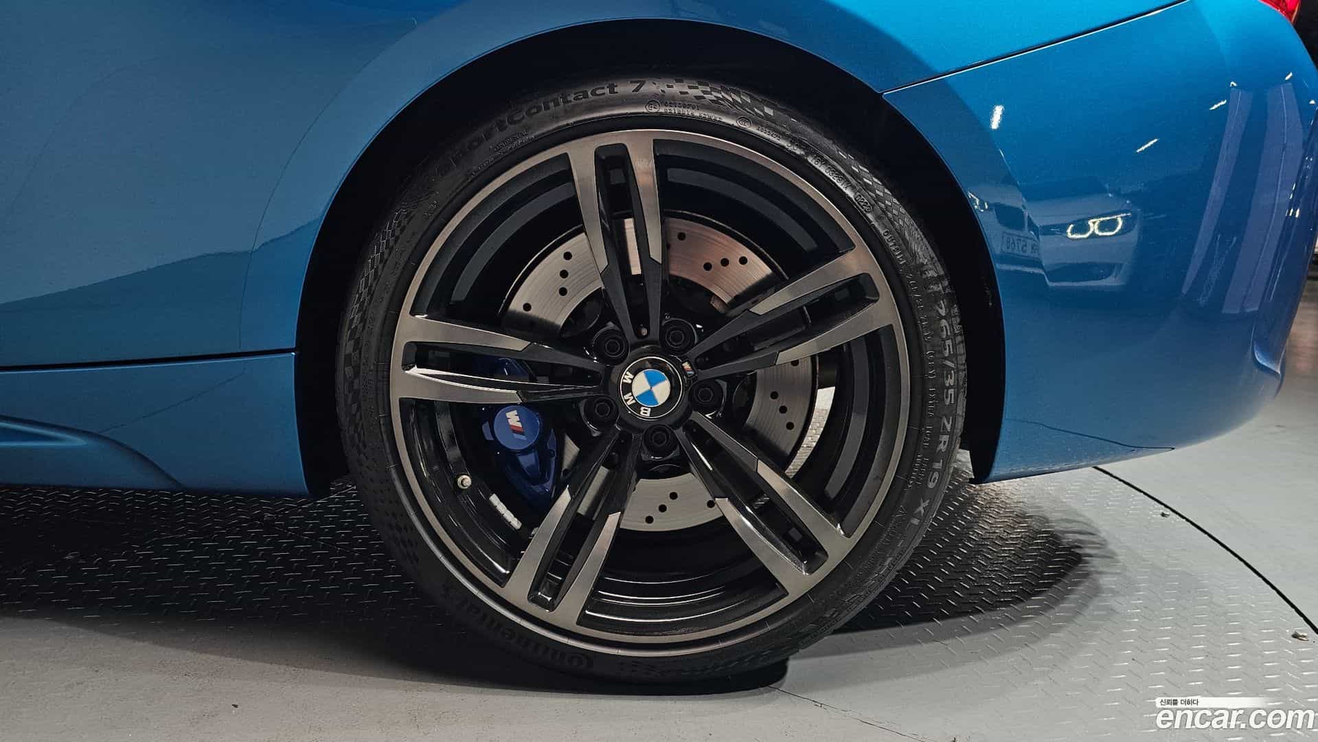 M2 BMW 2018.10-OUTER-031