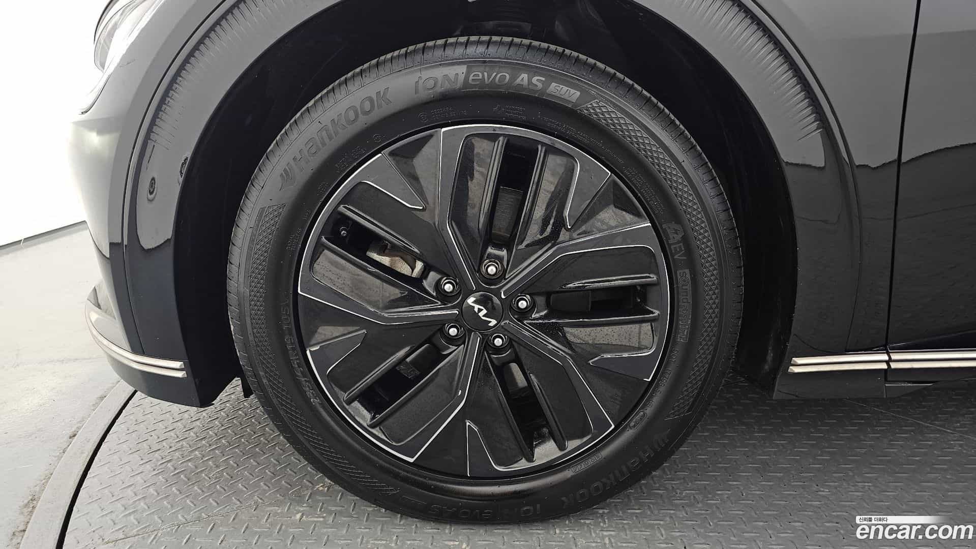 EV6 Kia 2023.9-OUTER-005