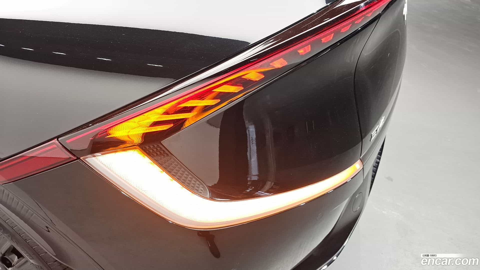 EV6 Kia 2023.9-OUTER-033