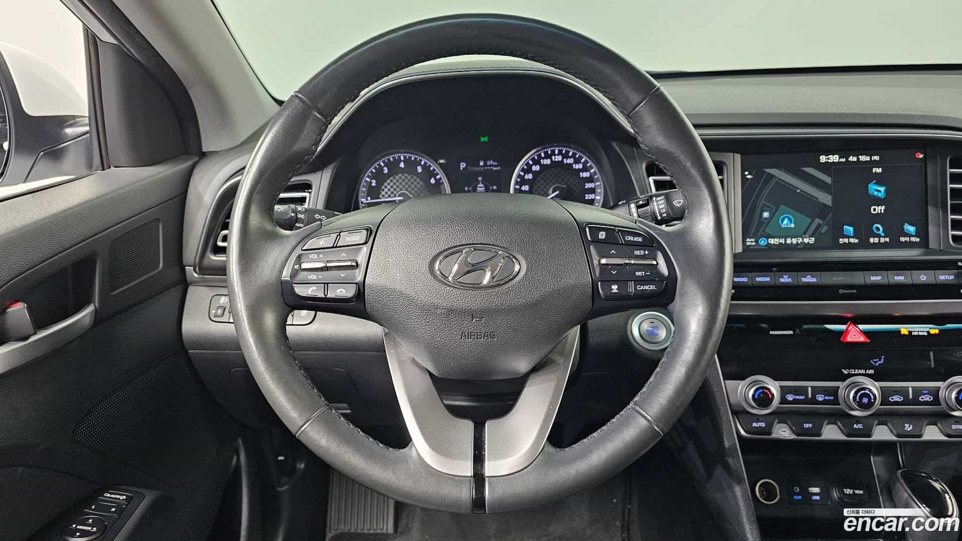 AVANTE Hyundai 2019.8-OPTION-019