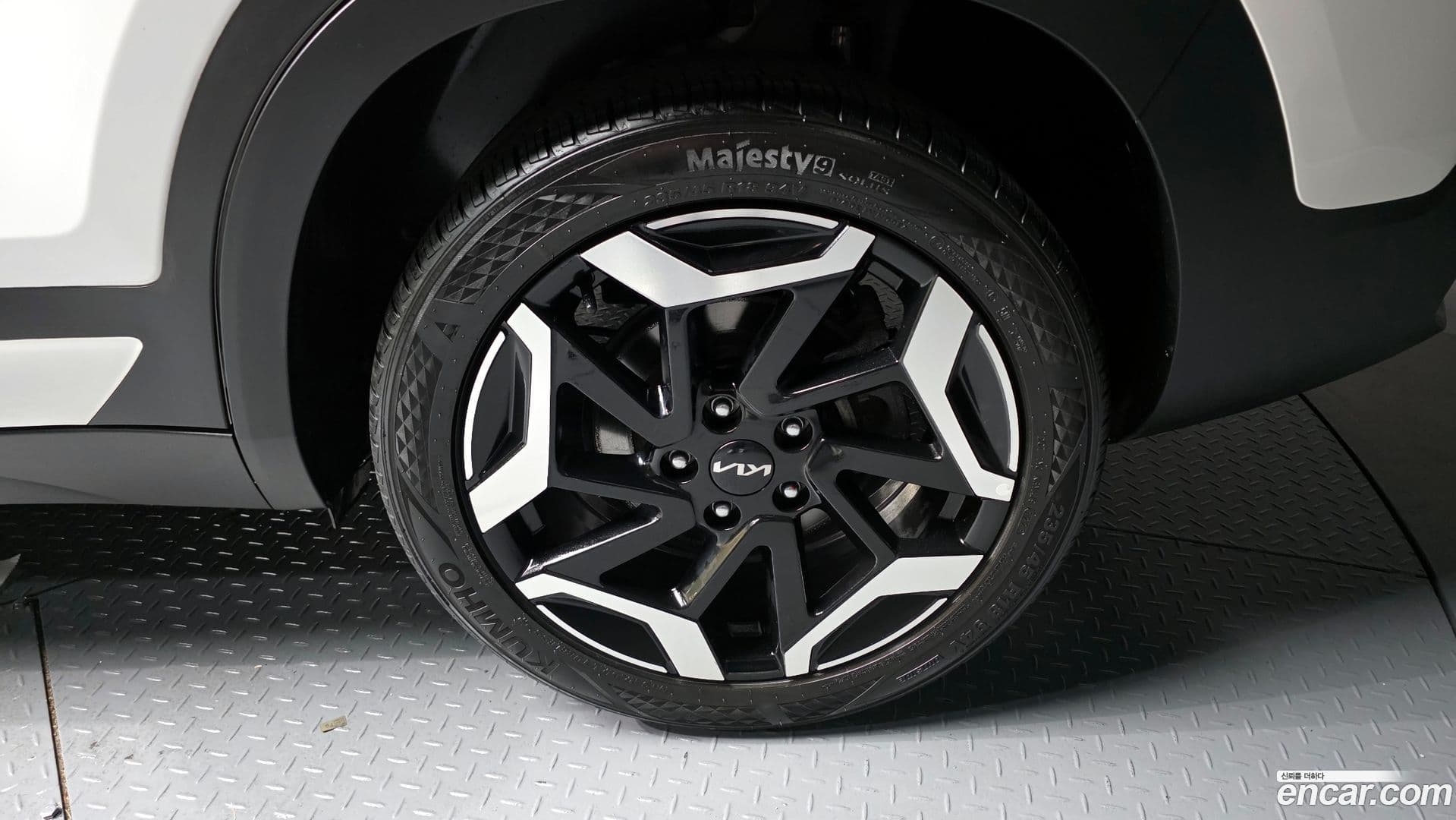 Main__Slider__Photo:Seltos Kia 2023.3-4