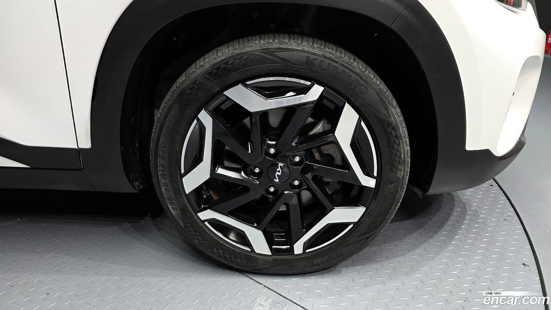 Main__Slider__Photo:Seltos Kia 2023.3-20