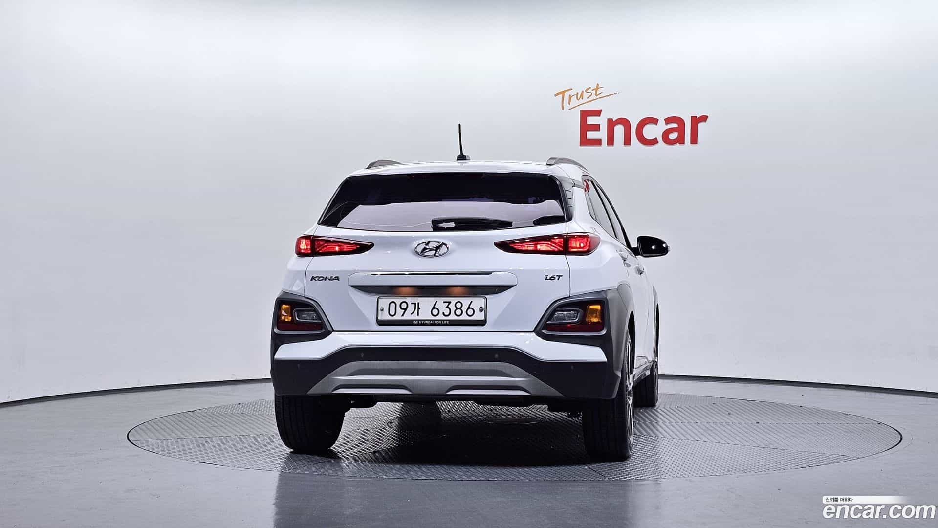 Kona Hyundai 2018.0-OUTER-004
