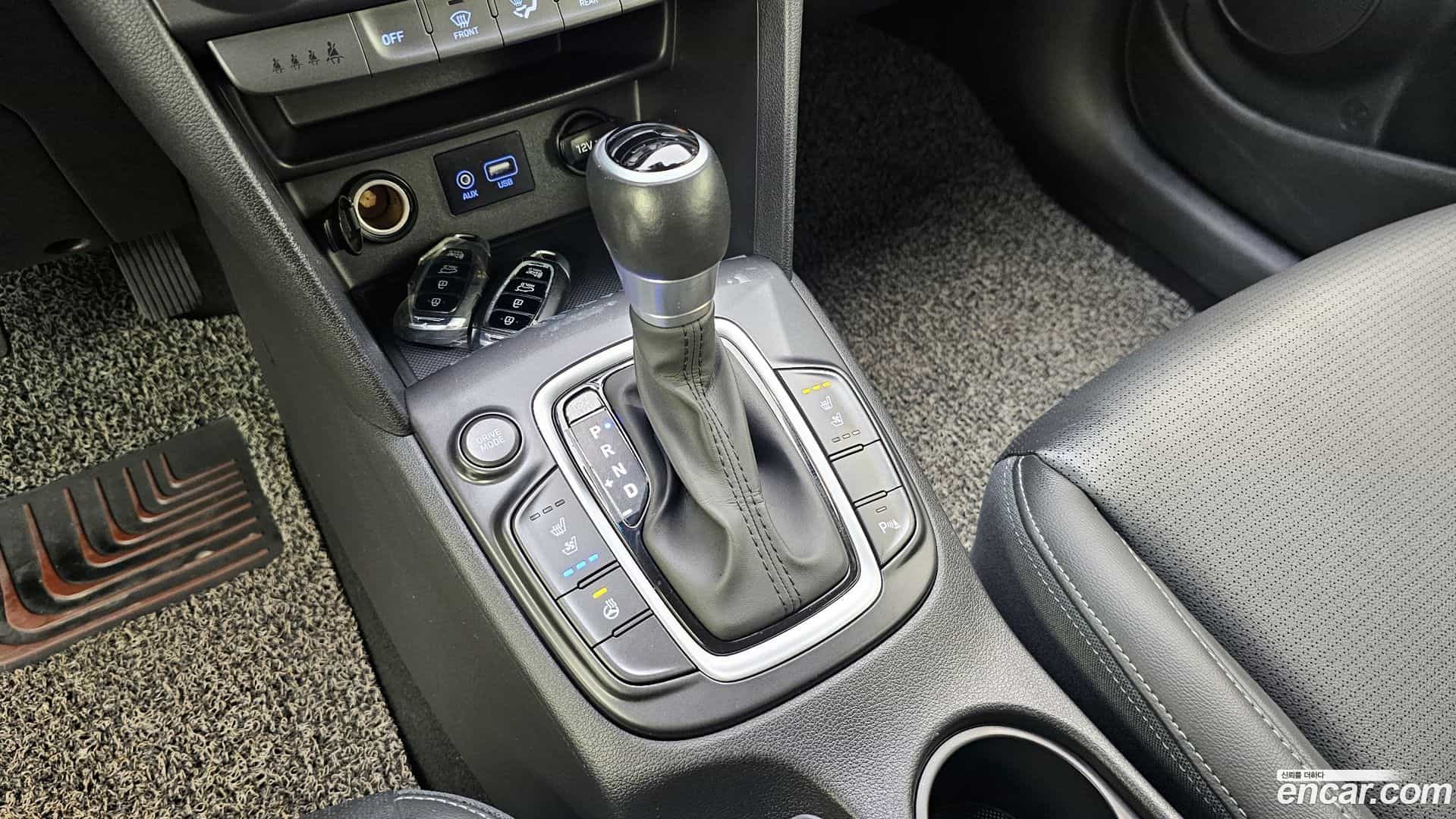 Kona Hyundai 2018.0-INNER-009