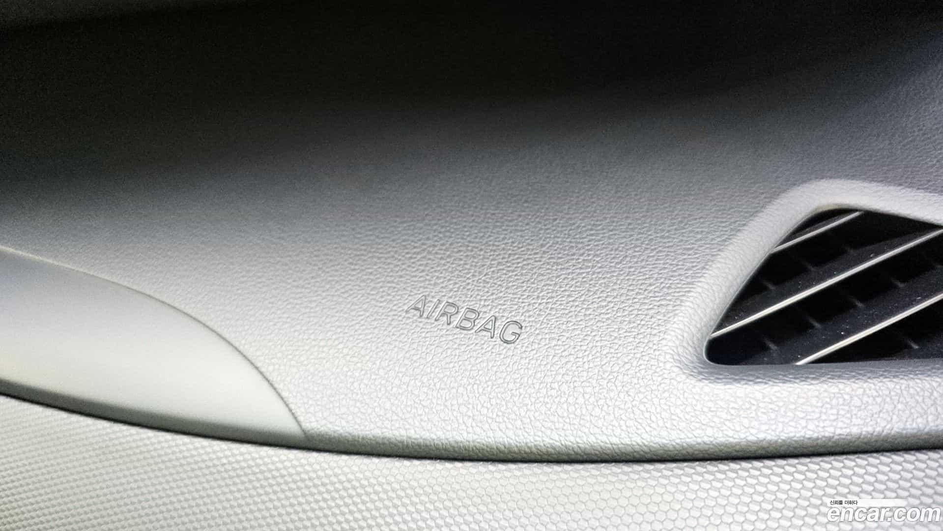 Kona Hyundai 2018.0-OPTION-046
