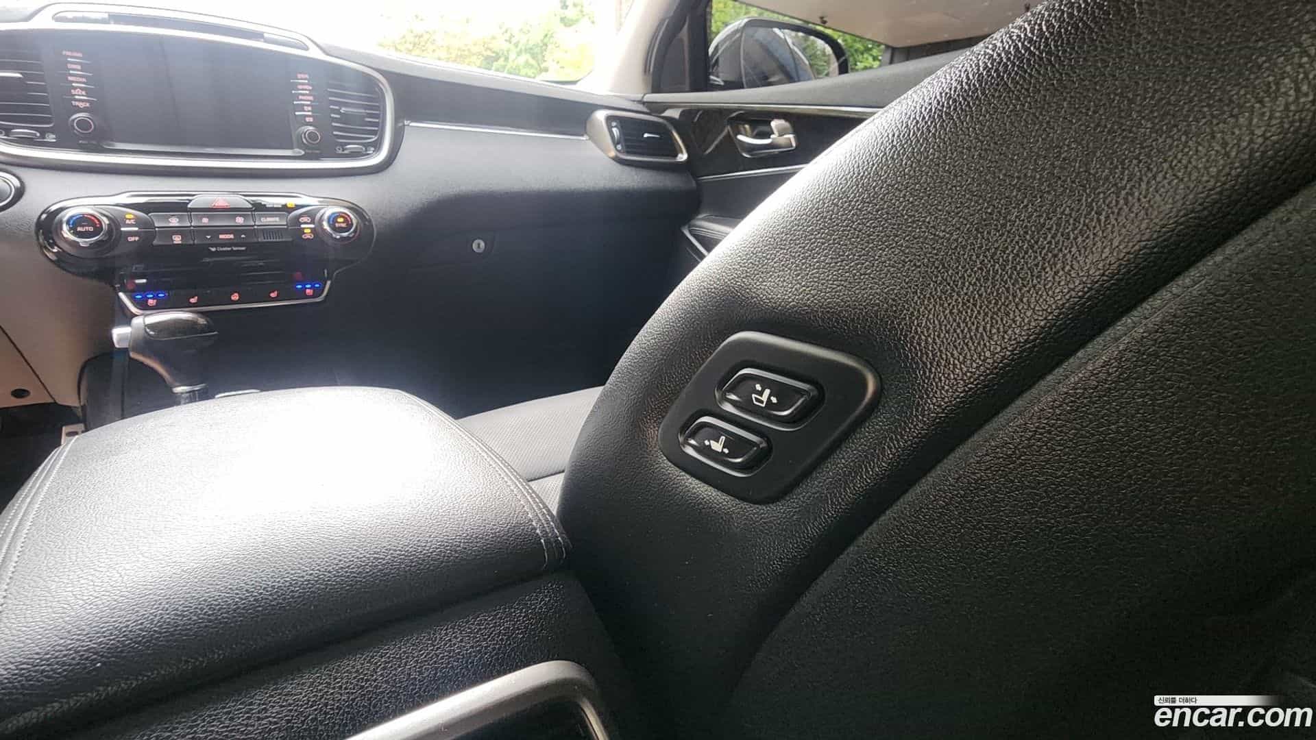 Sorento Kia 2017.1-OPTION-022
