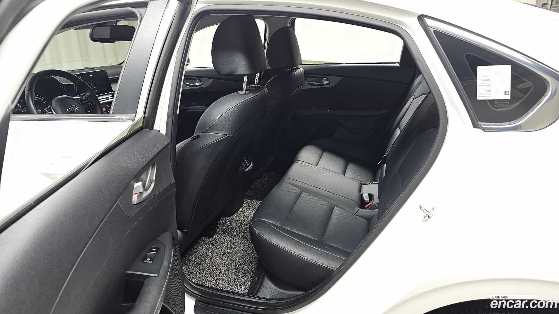 K3 Kia 2018.9-OPTION-015