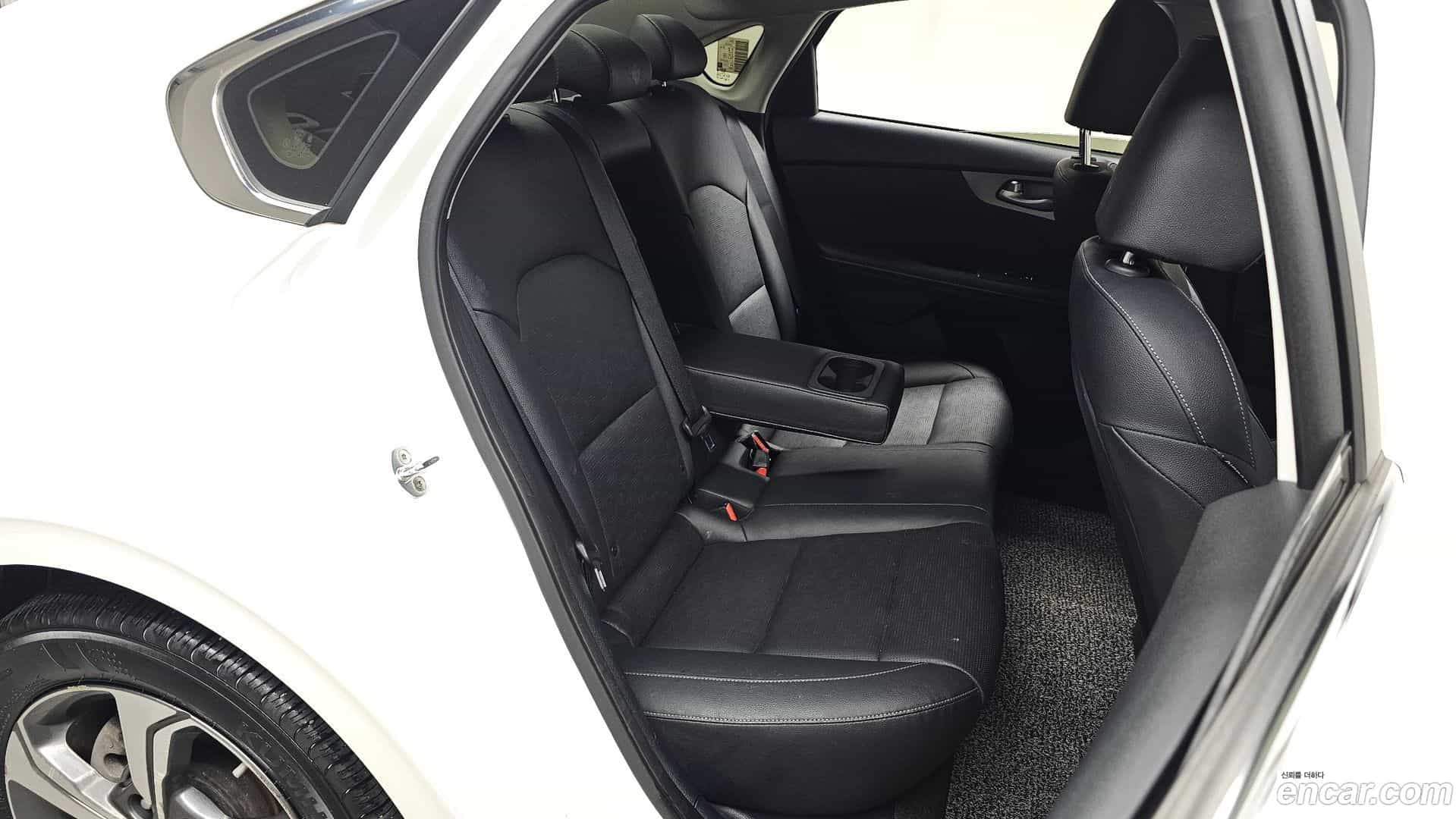 K3 Kia 2018.9-OPTION-016