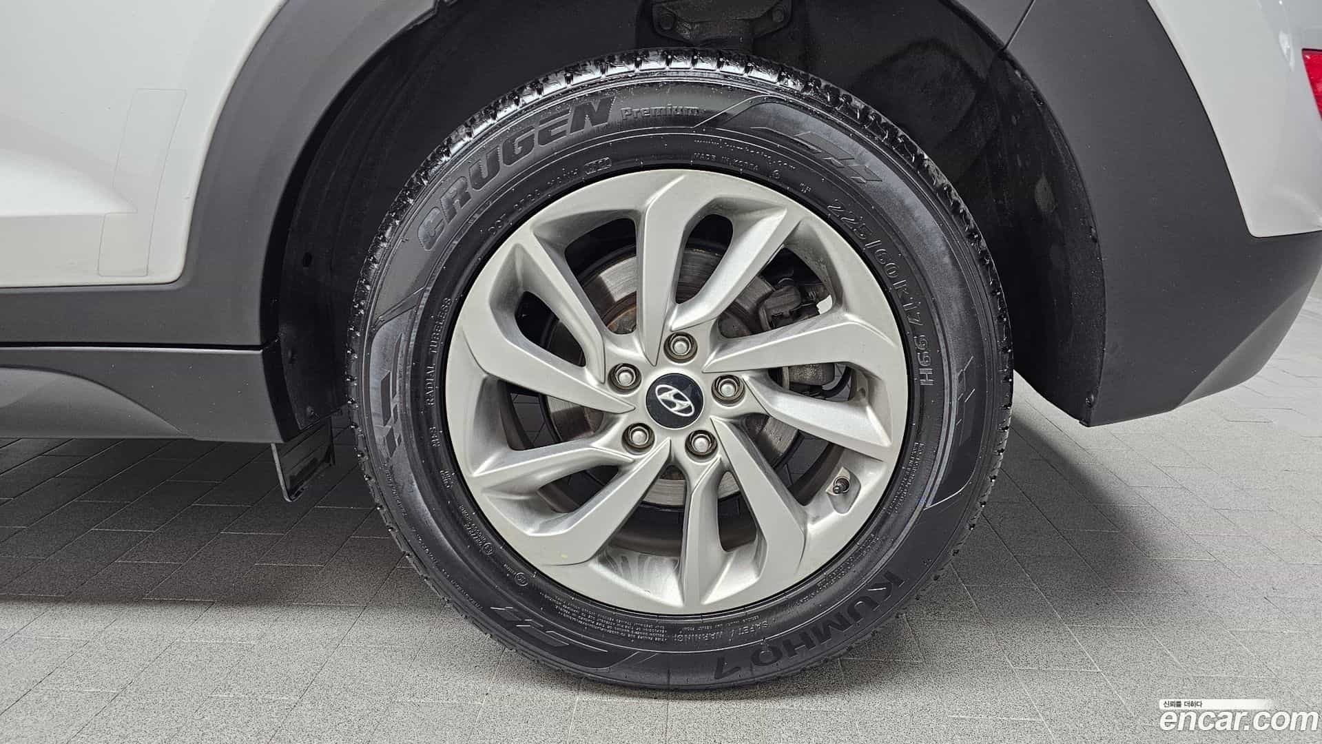 Tucson Hyundai 2017.8-OUTER-031