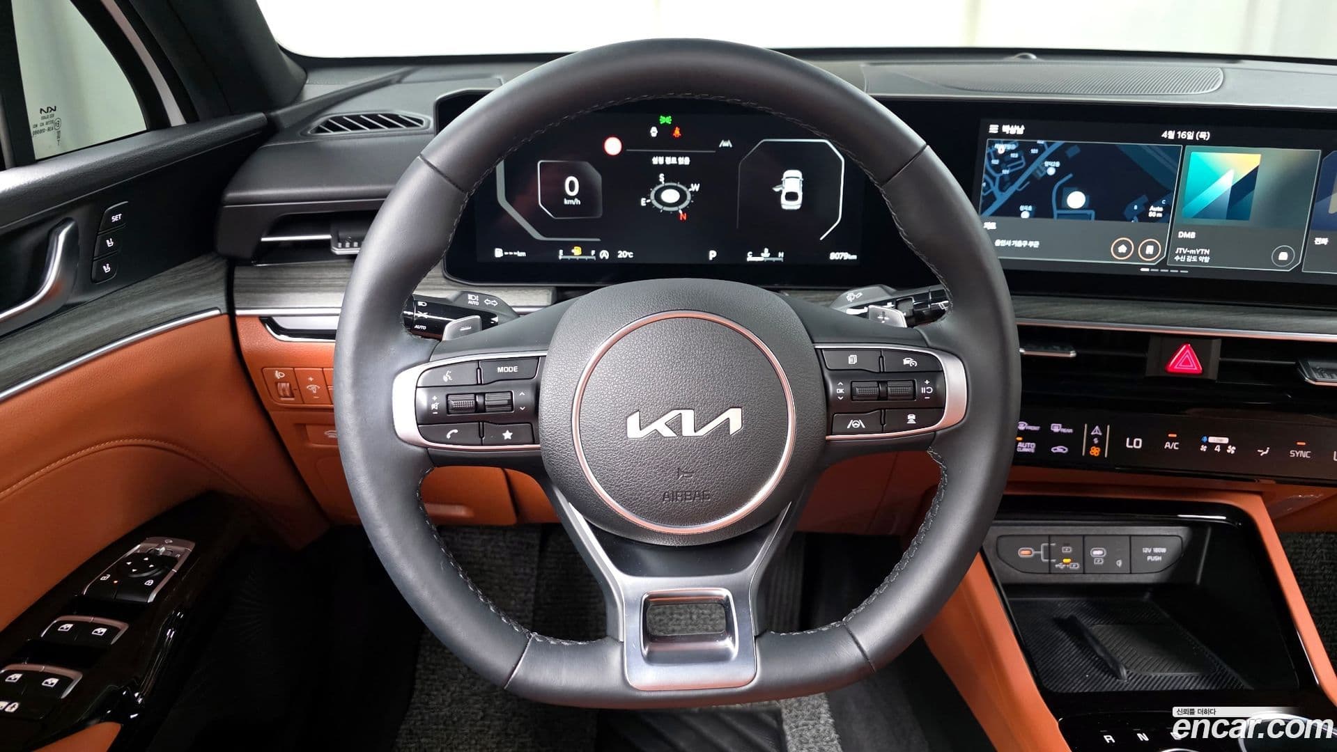 Main__Slider__Photo:K5 Kia 2025.3-12