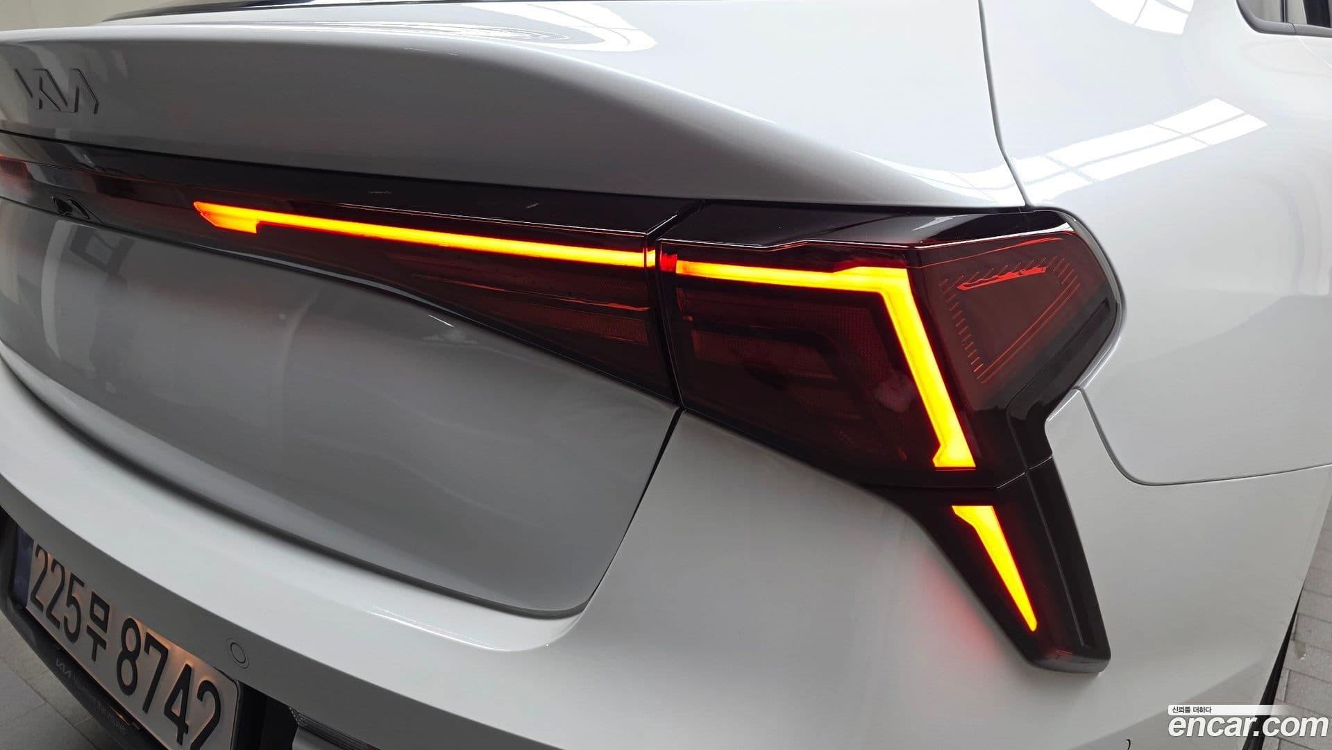 Main__Slider__Photo:K5 Kia 2025.3-22