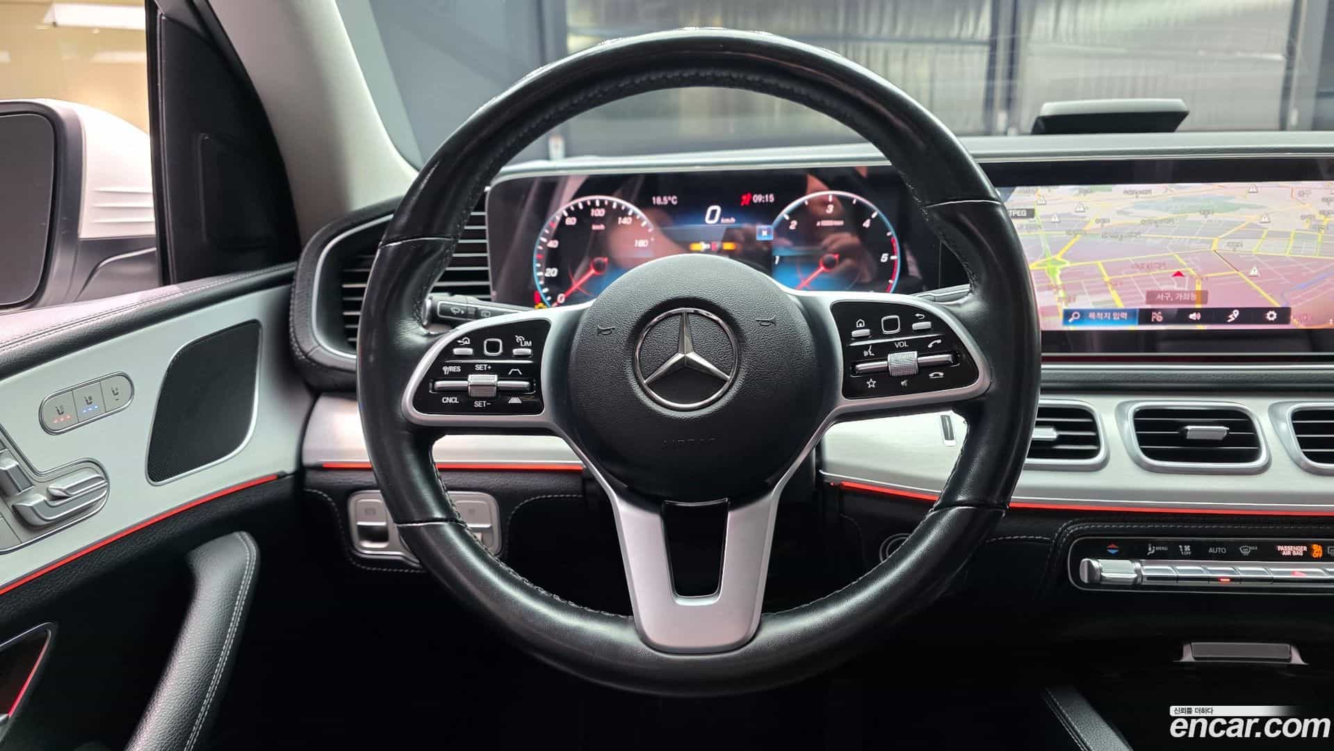 GLE-Class Mercedes-Benz 2021.1-OPTION-017